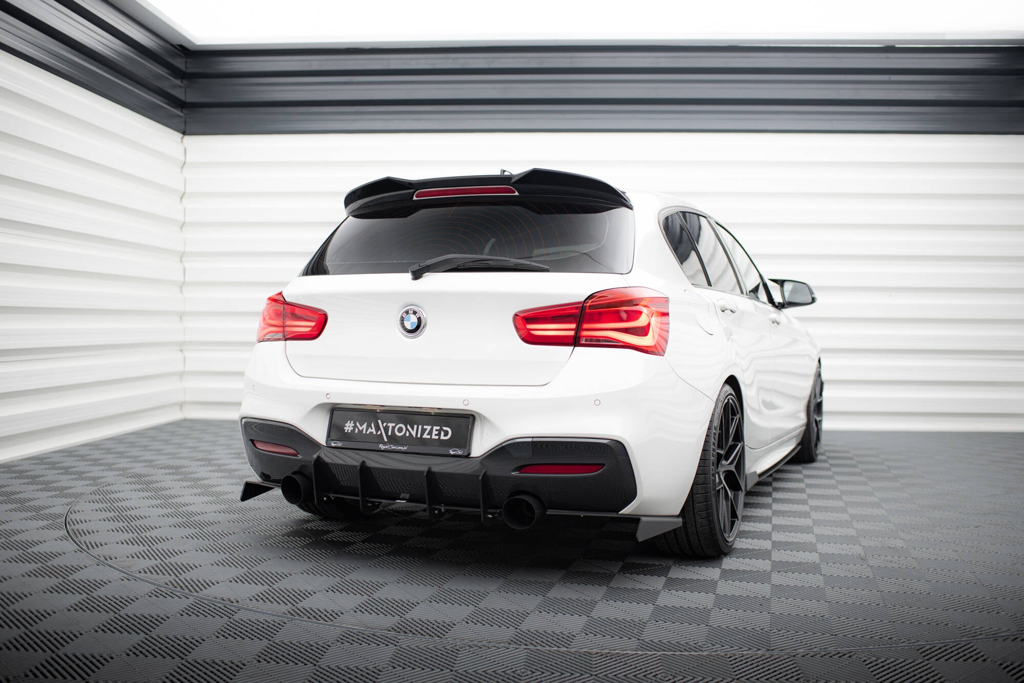 Maxton Diffuser - BMW Seria 1 F20- F21 Facelift