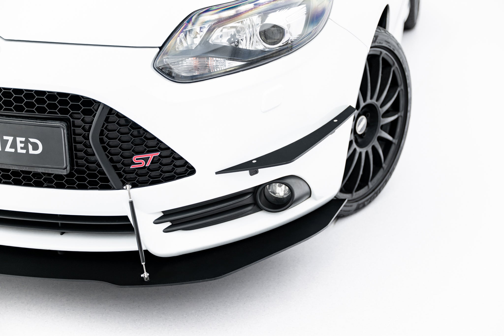 Maxton Bumper - Ford Focus ST Mk3