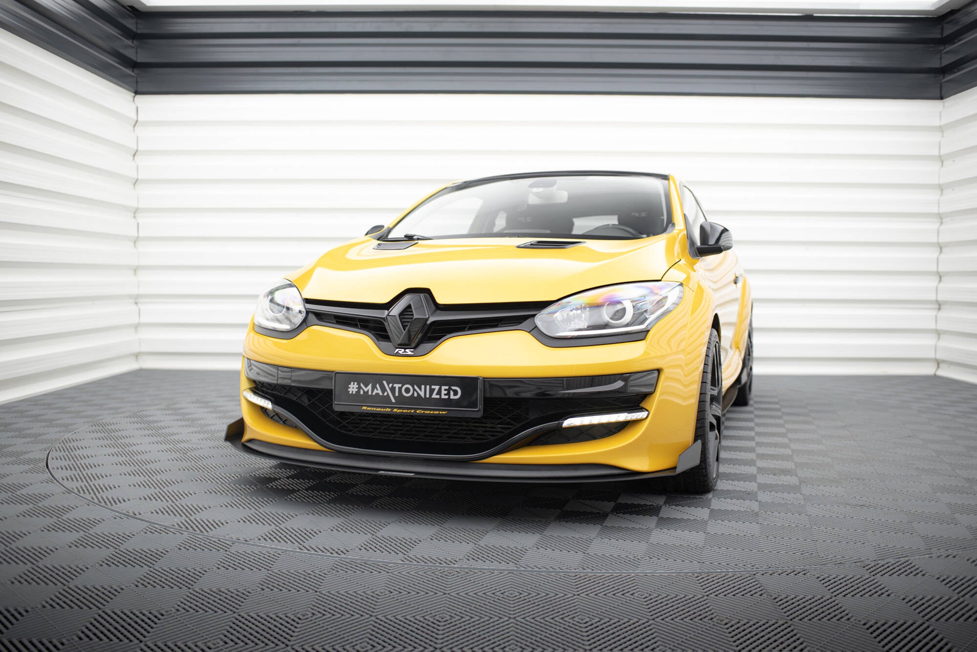 Maxton Splitter - Renault Megane RS Mk3