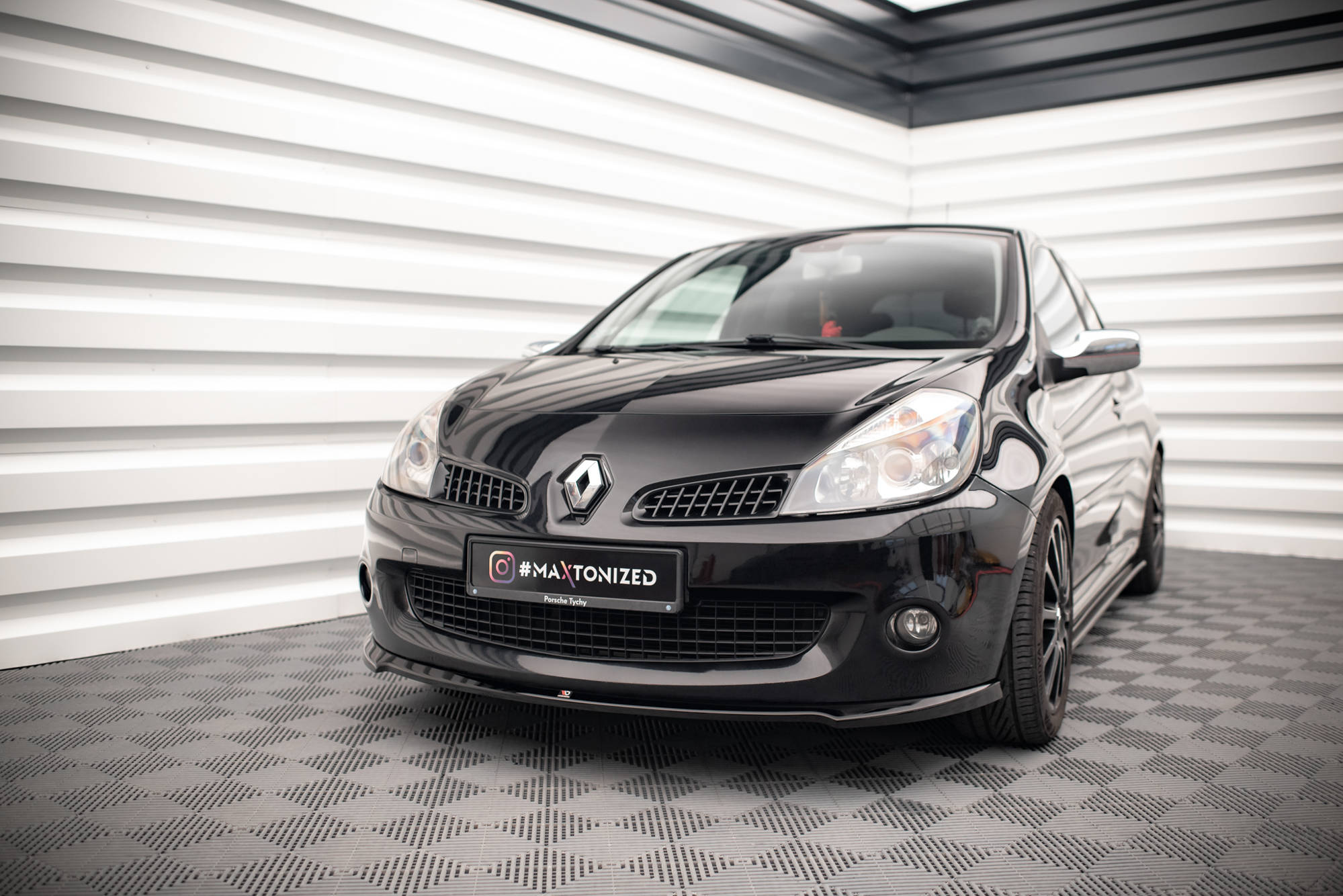 Maxton Splitter - Renault Clio RS Mk3