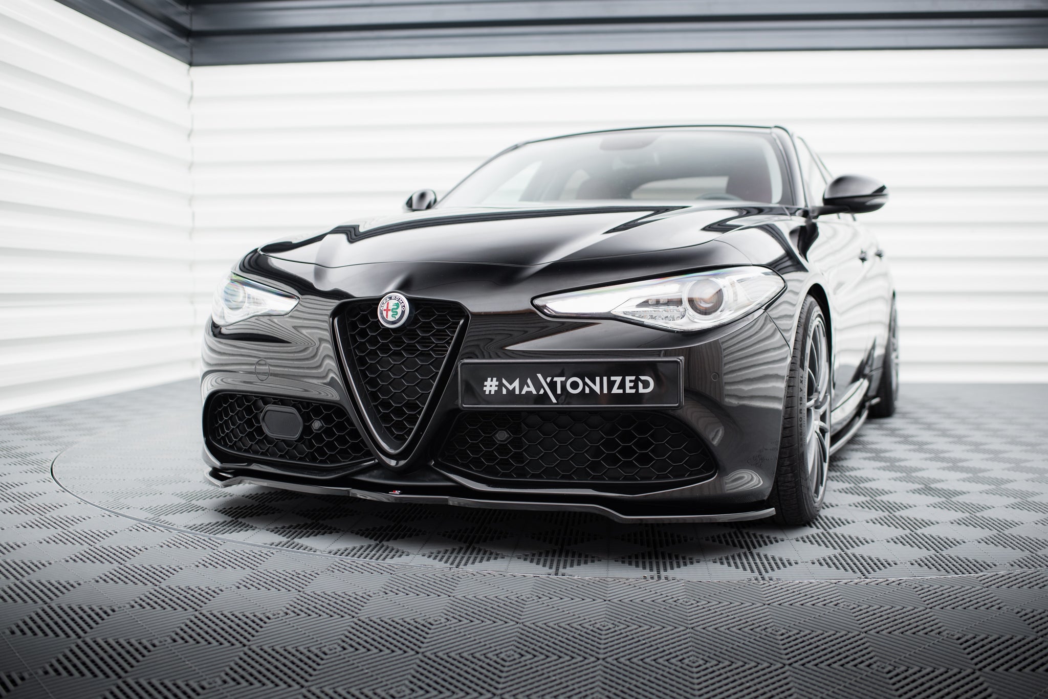 Maxton Splitter - Alfa Romeo Giulia Veloce