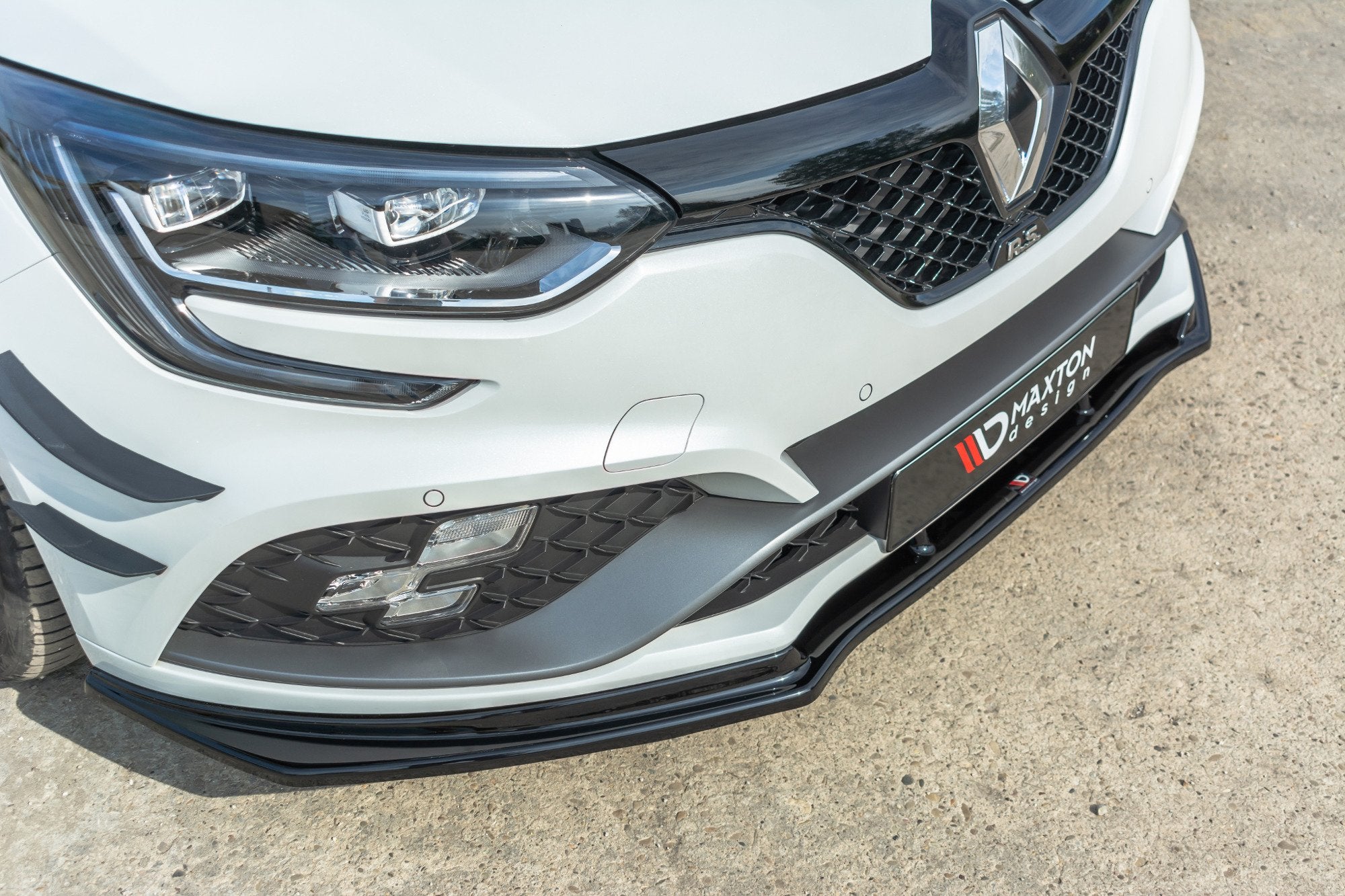 Maxton Splitter - Renault Megane RS Mk4
