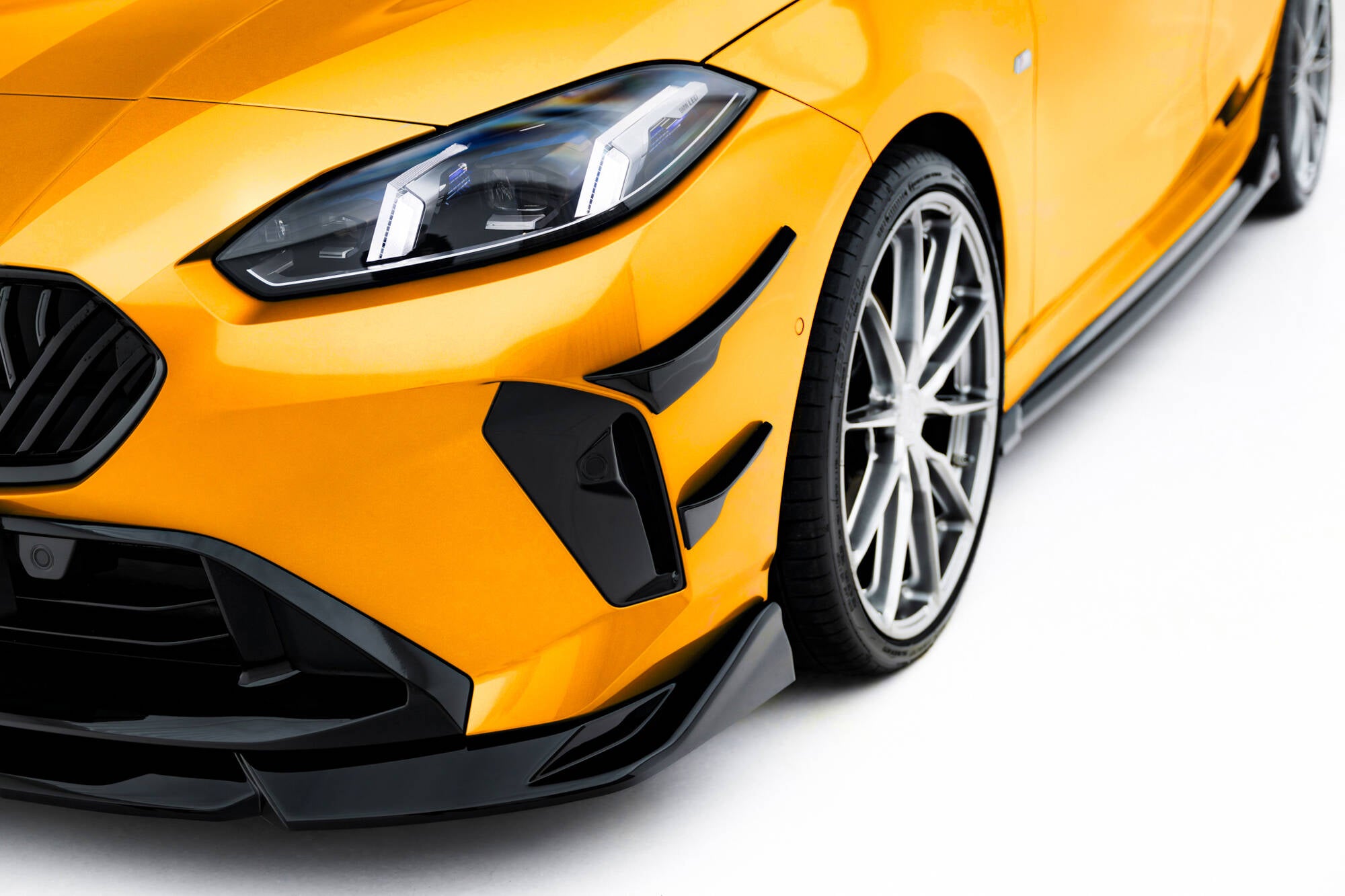 Maxton Bumper - BMW Seria 1 F70 [2024-]