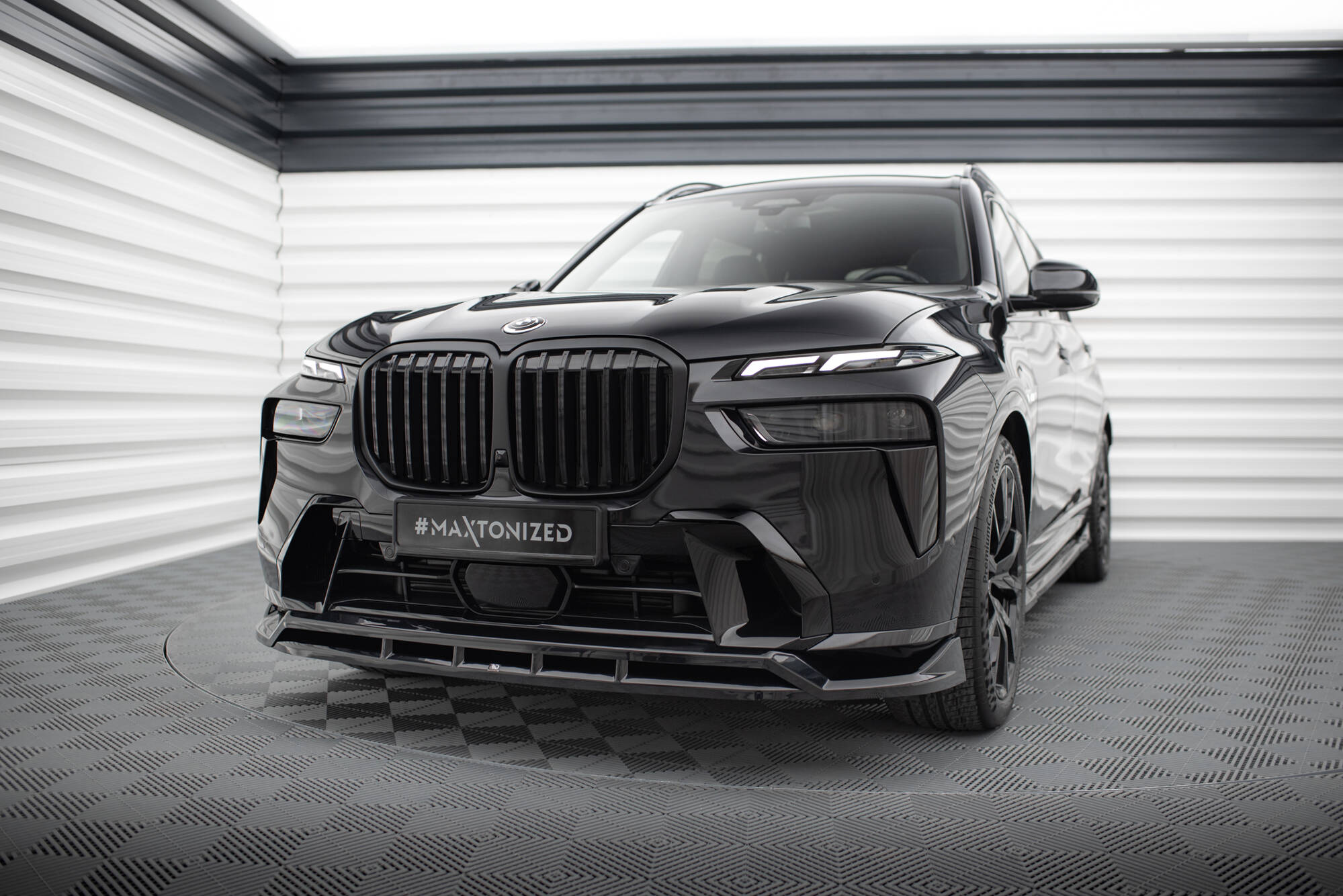 Maxton Splitter - BMW X7 G07 Facelift [2022-]