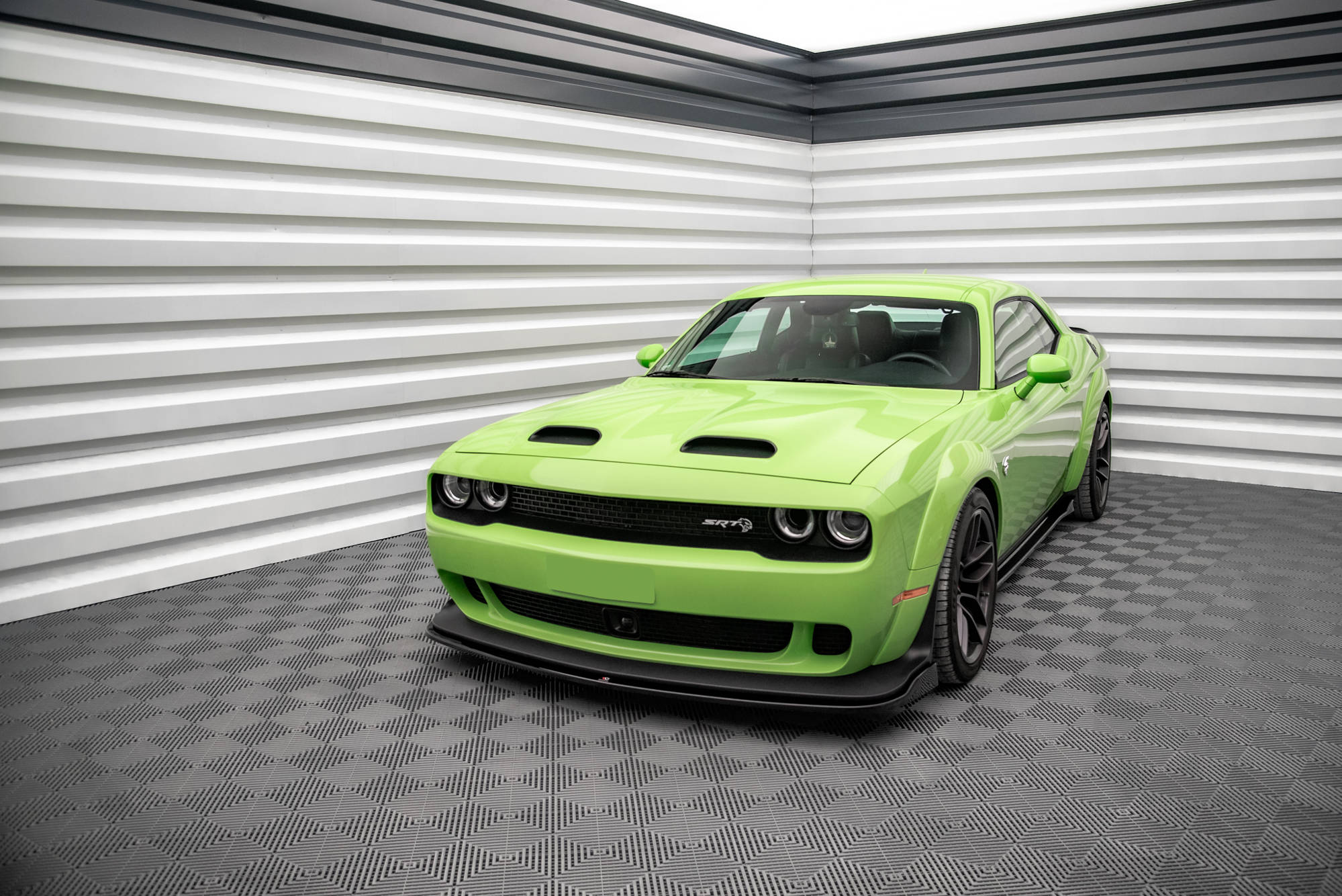 Maxton Splitter - Dodge Challenger MK3 Hellcat