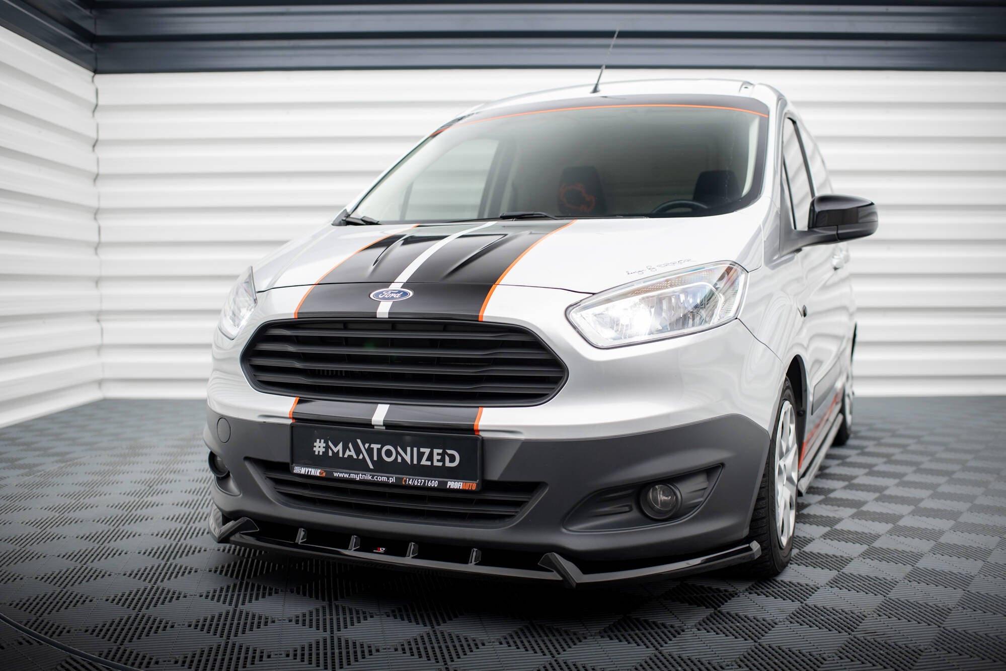 Maxton Splitter - Ford Transit Courier Mk1 [2014-2017]