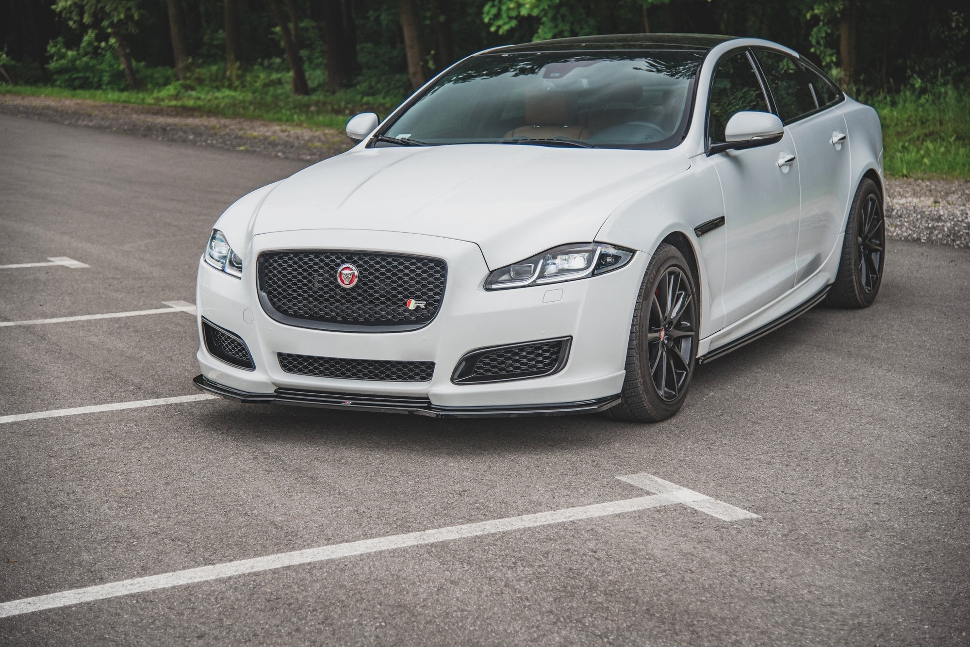 Maxton Splitter - Jaguar XJ X351