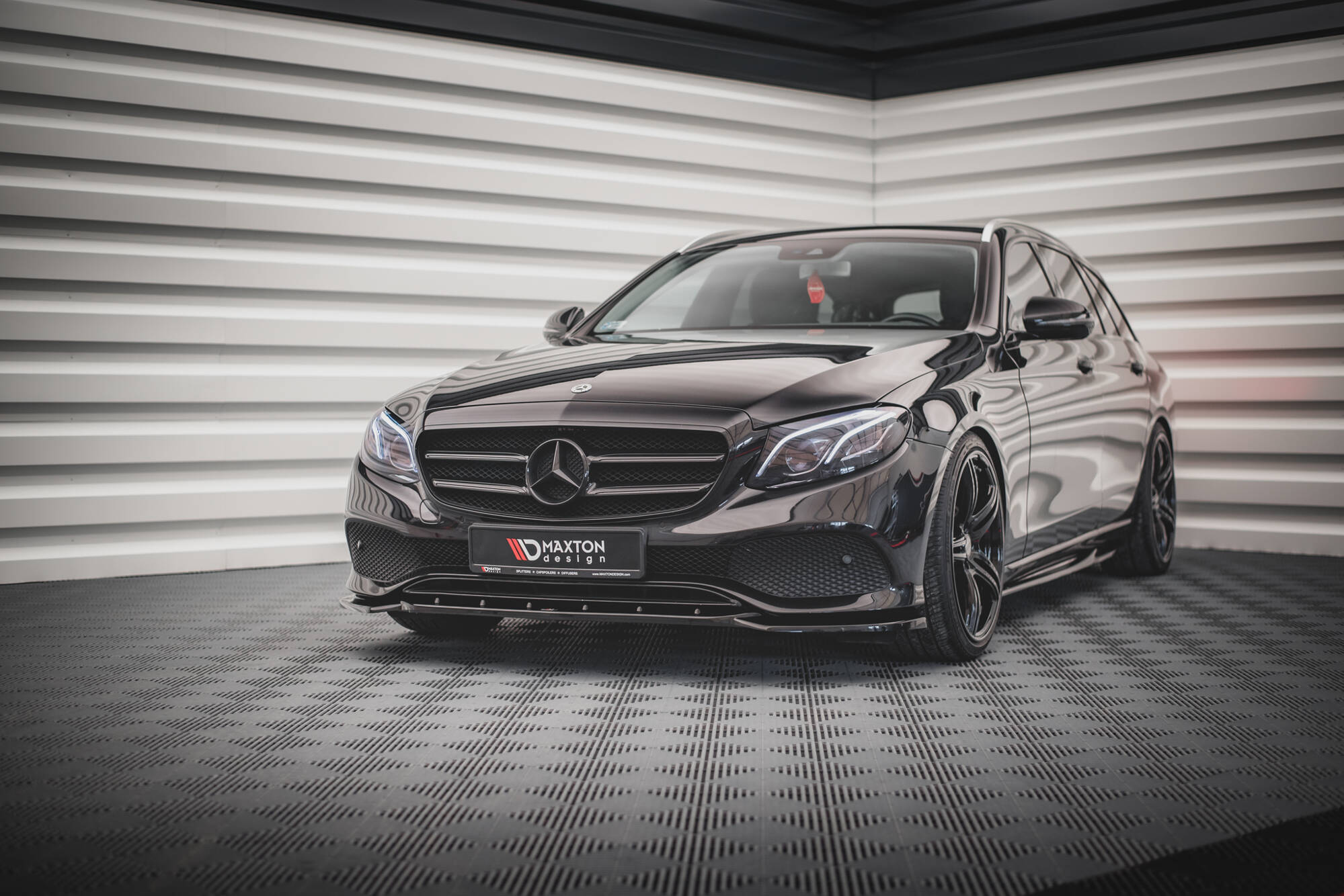 Maxton Splitter - Mercedes E Klasa W213