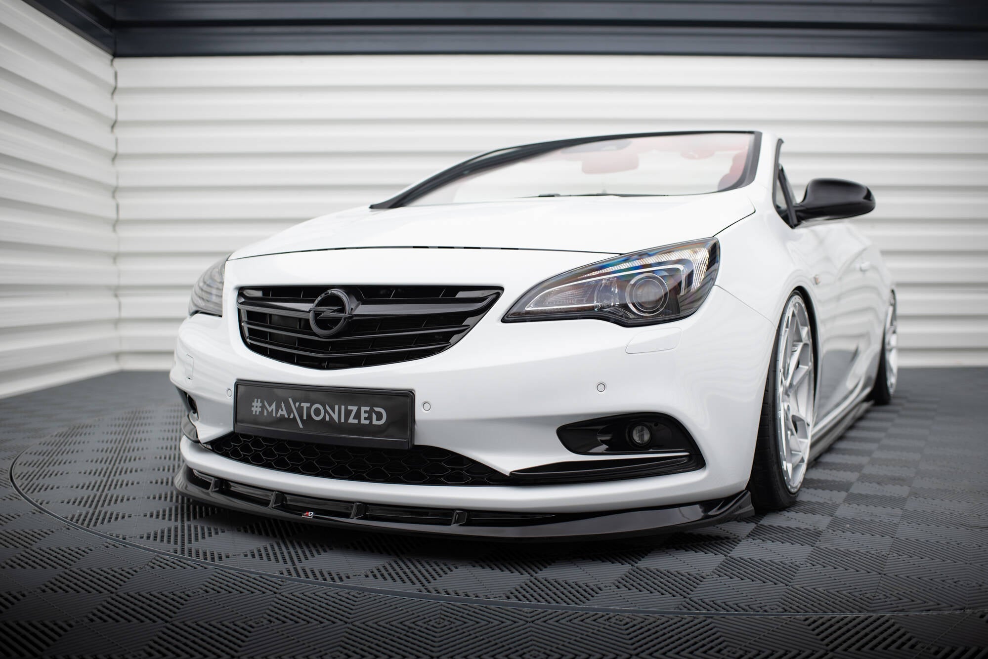 Maxton Splitter - Opel Cascada