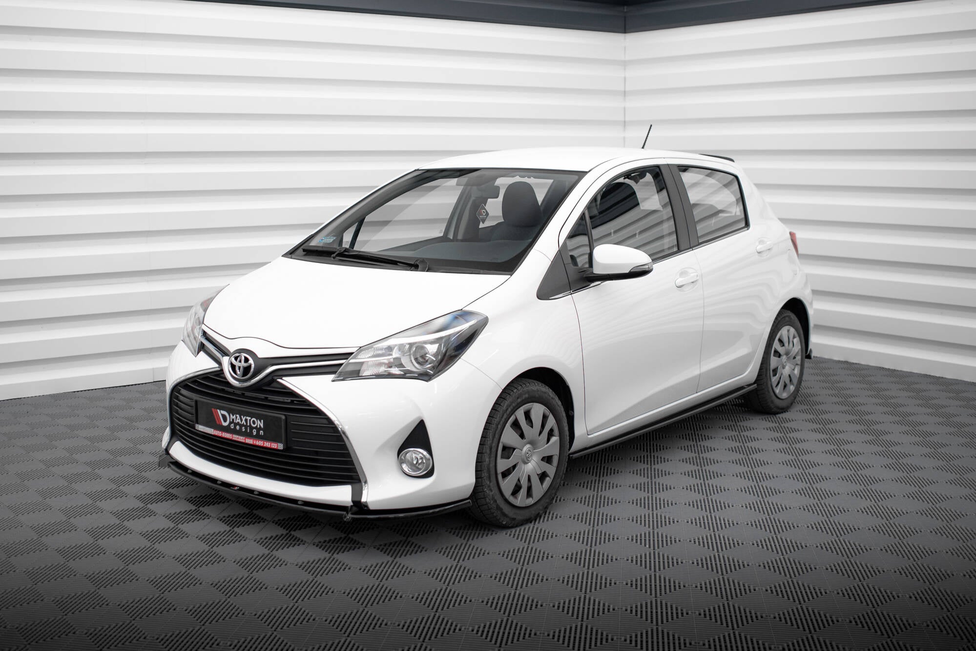 Maxton Splitter - Toyota Yaris Mk3 Facelift [2014-2017]