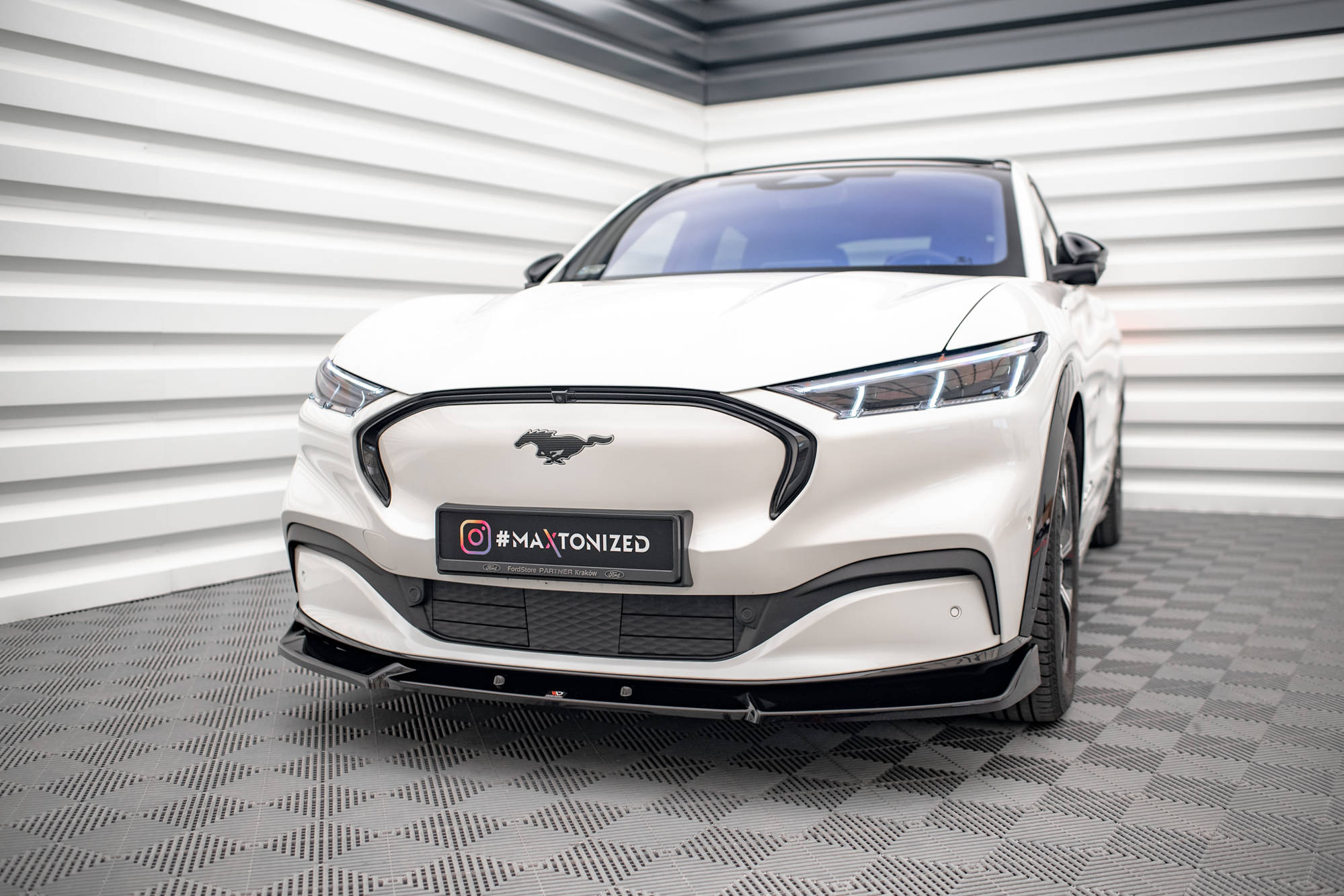 Maxton Splitter - Ford Mustang Mach-E Mk1 [2020-]