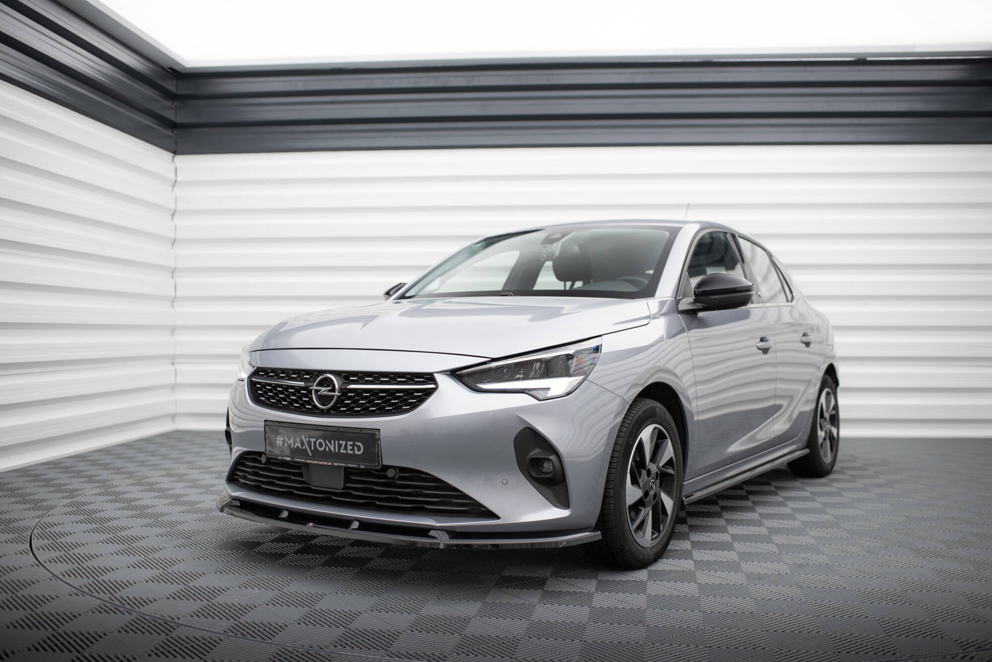 Maxton Splitter - Opel Corsa F (Mk3) [2019-]