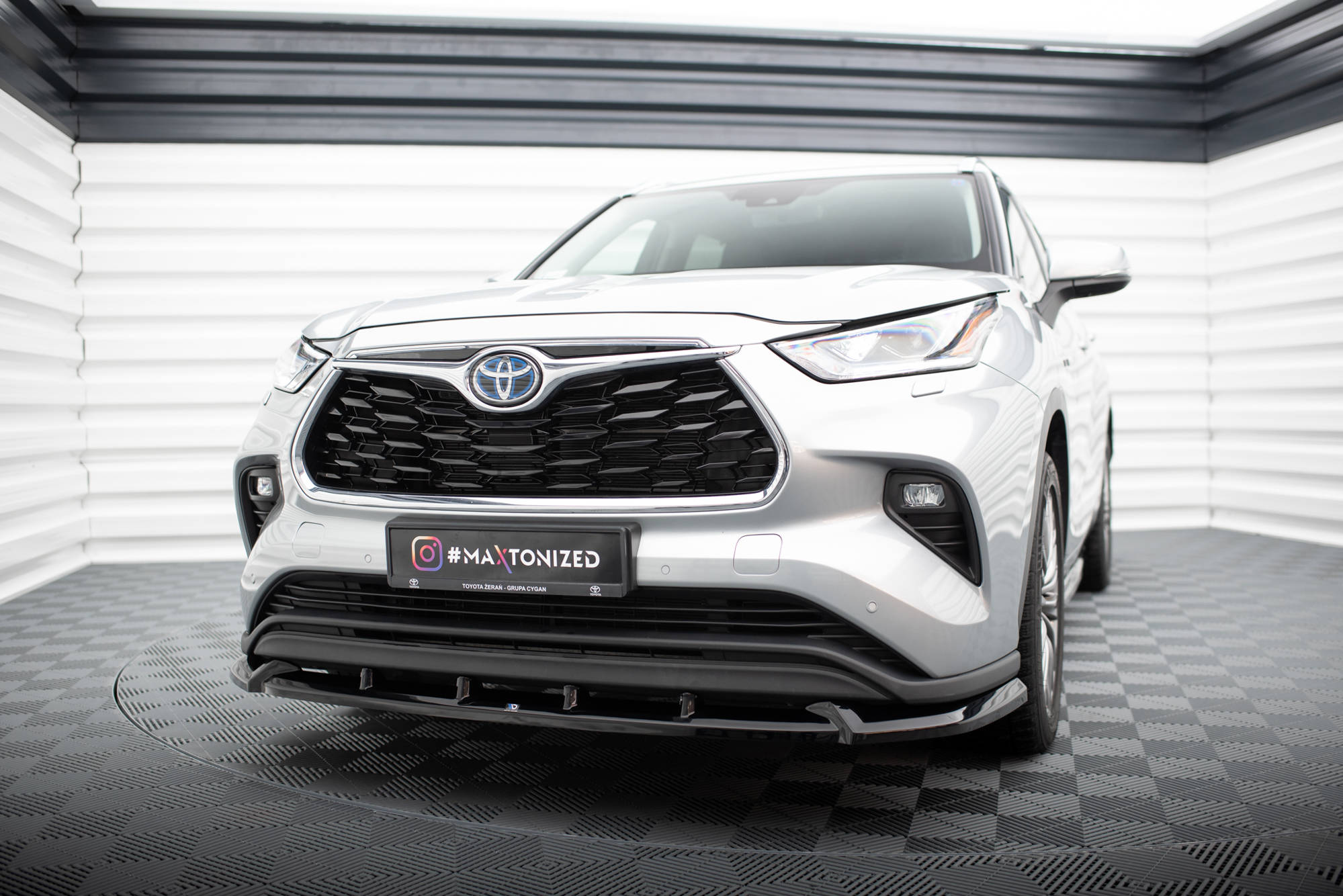 Maxton Splitter - Toyota Highlander Mk4 [2019-]