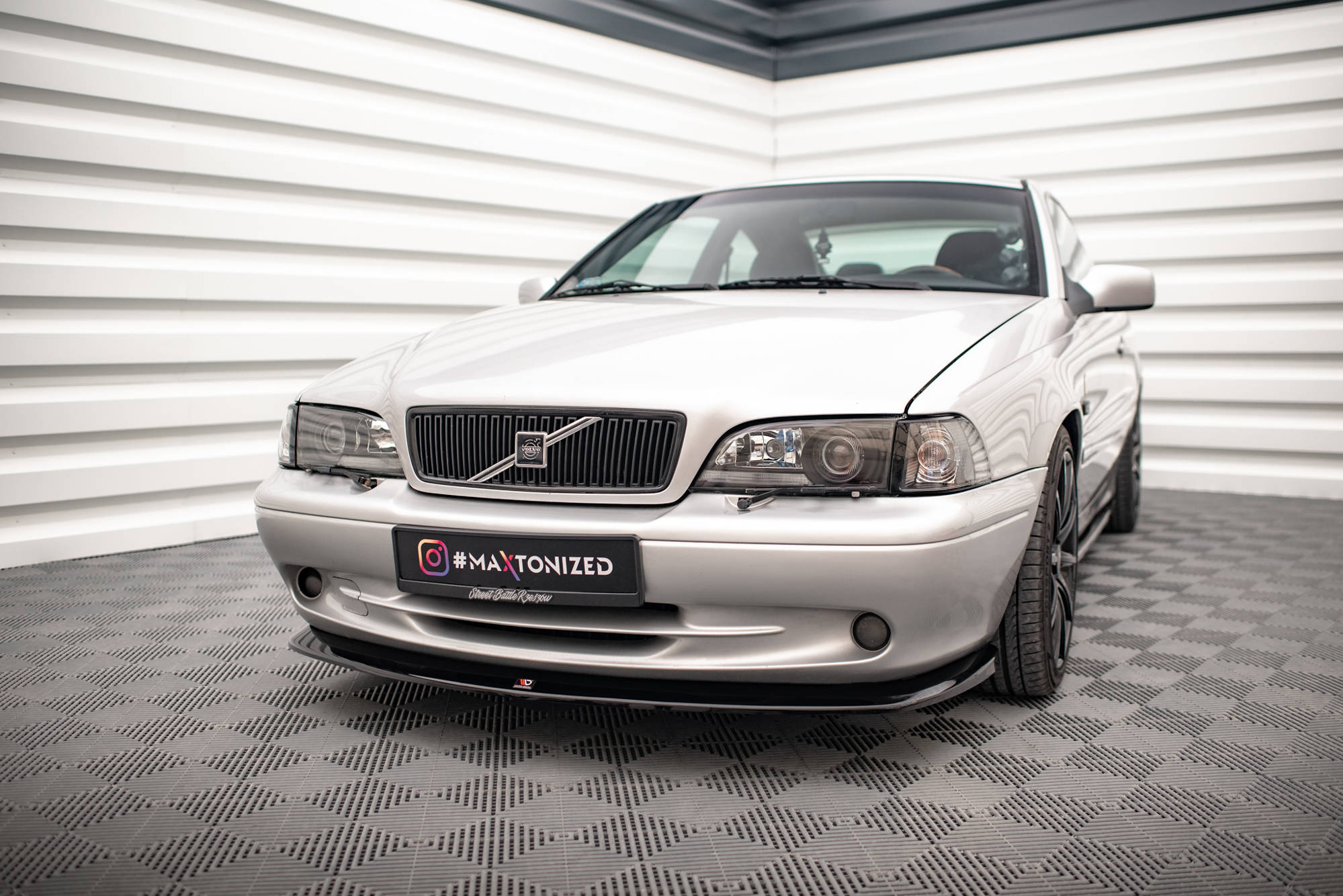 Maxton Splitter - Volvo C70 Mk1 [1997-2005]