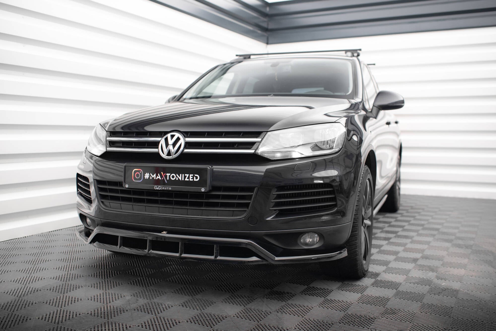 Maxton Splitter - Volkswagen Touareg Mk2 [2010-2015]