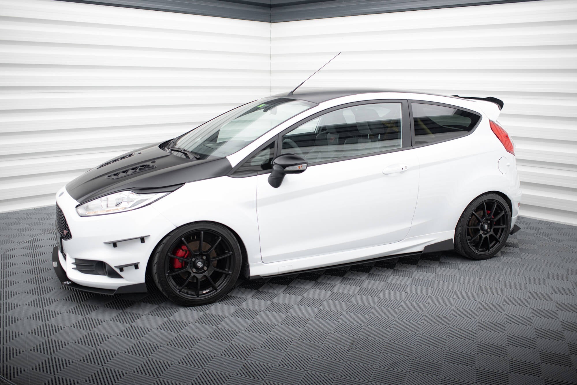 Maxton Side Skirts - Ford Fiesta ST Mk7 Facelift