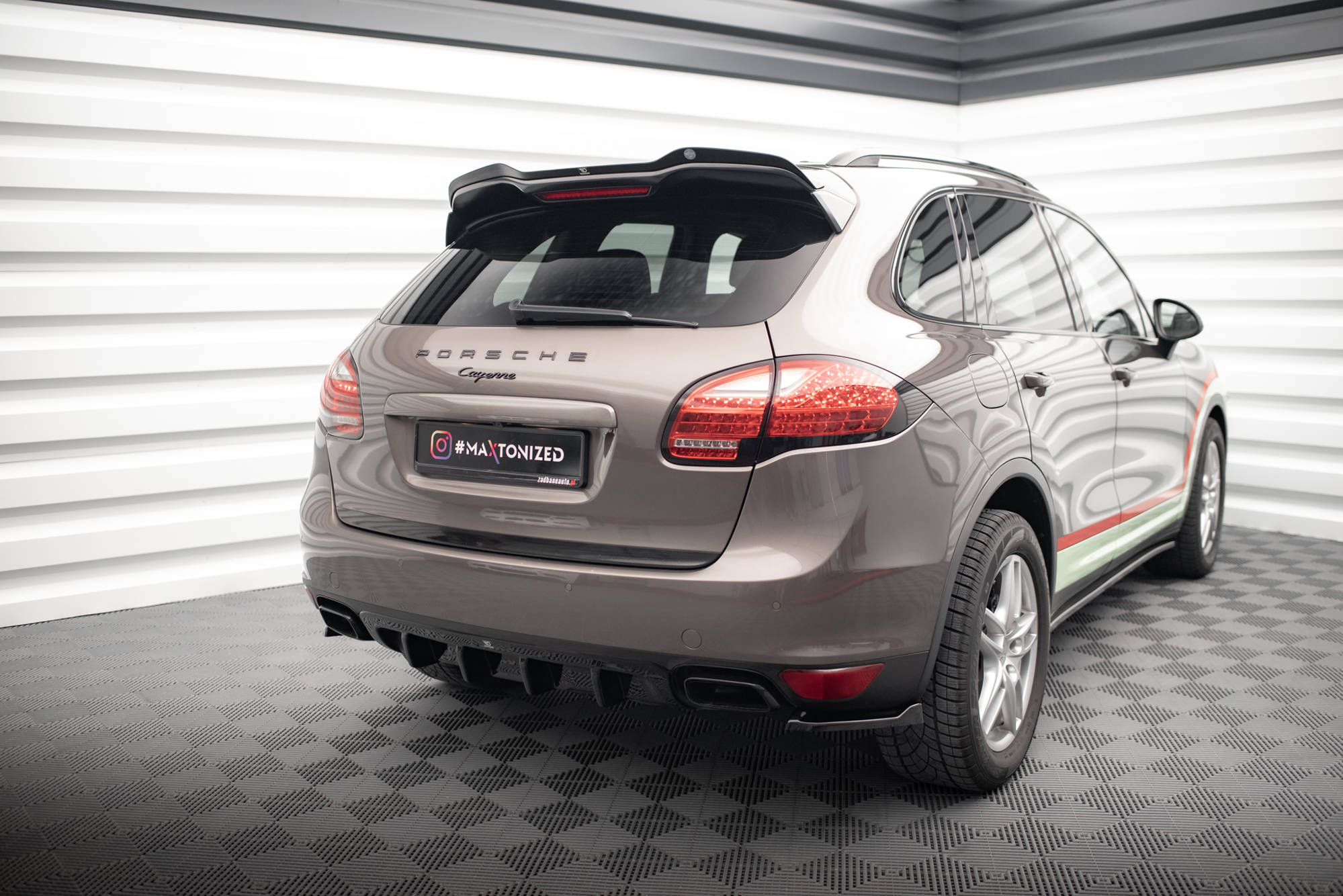 Maxton Valance - Porsche Cayenne Mk2 [2010-2014]