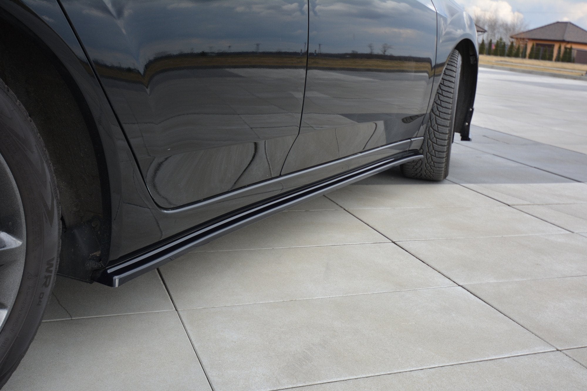 Maxton Side Skirts - Honda Accord Mk8