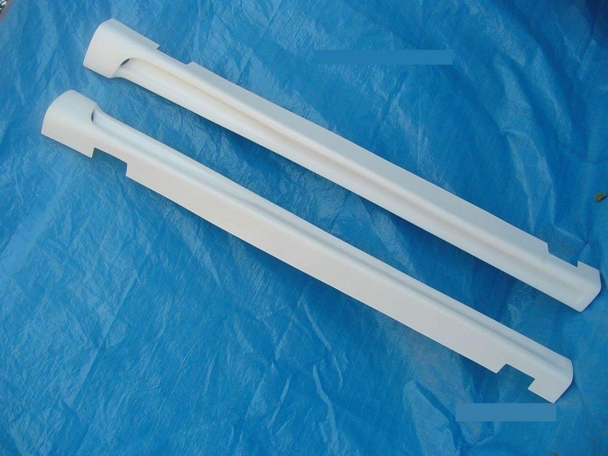 Maxton Side Skirts - Volkswagen Golf Mk4