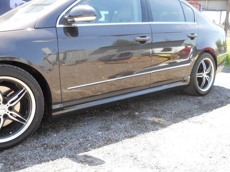 Maxton Side Skirts - Volkswagen Passat Mk7 (B7)