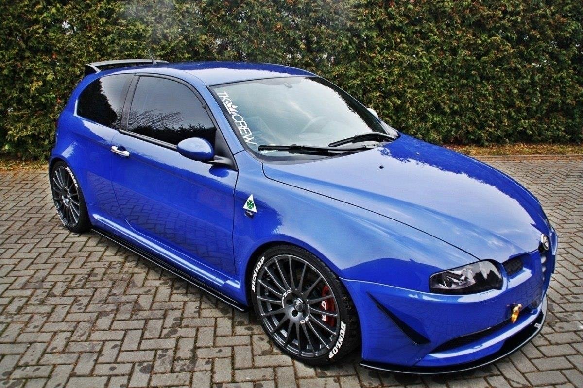 Maxton Side Skirts - Alfa Romeo 147
