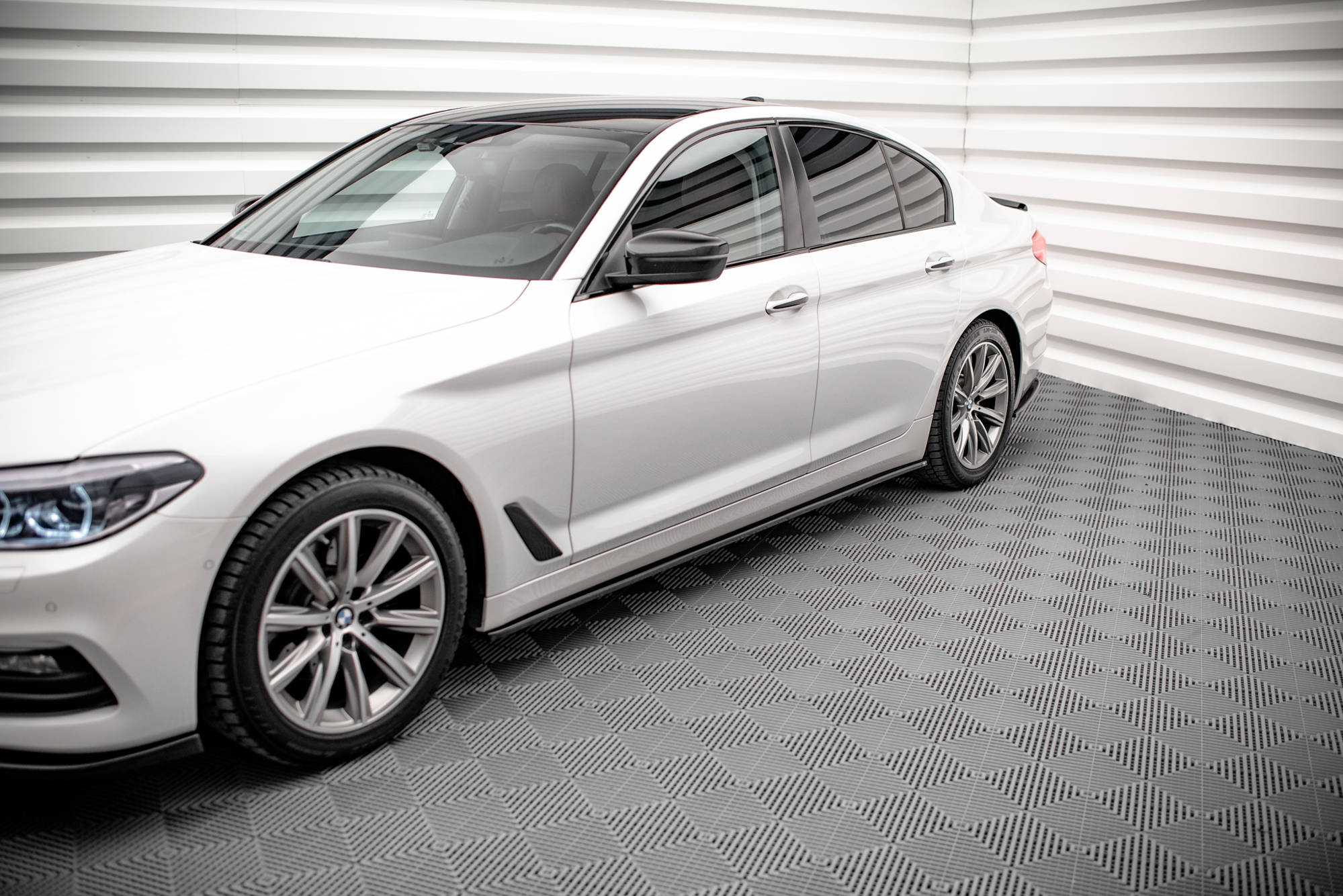 Maxton Side Skirts - BMW Seria 5 G30-G31