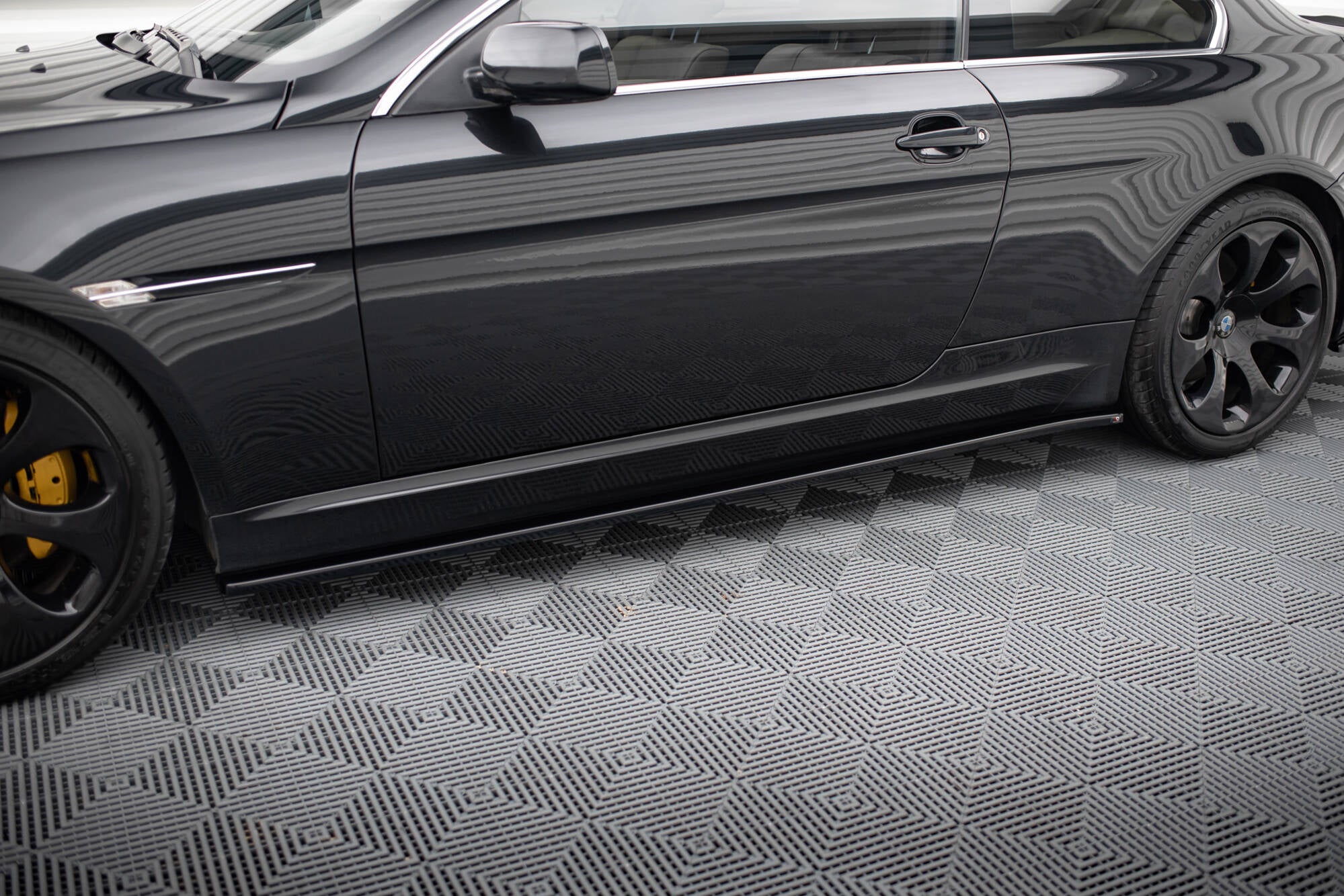 Maxton Side Skirts - BMW Seria 6 E63- E64