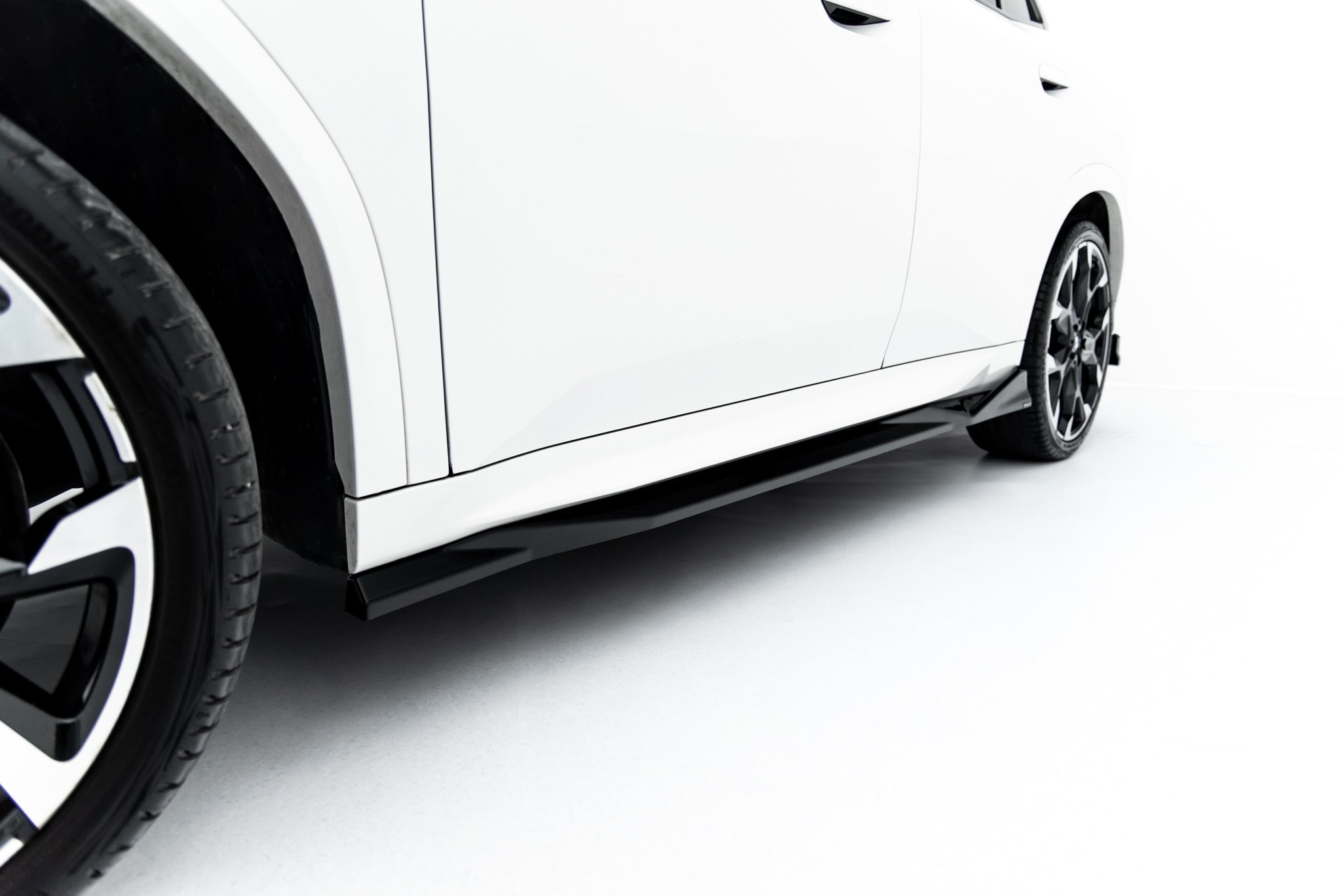 Maxton Side Skirts - BMW X2 U11 [2023-]