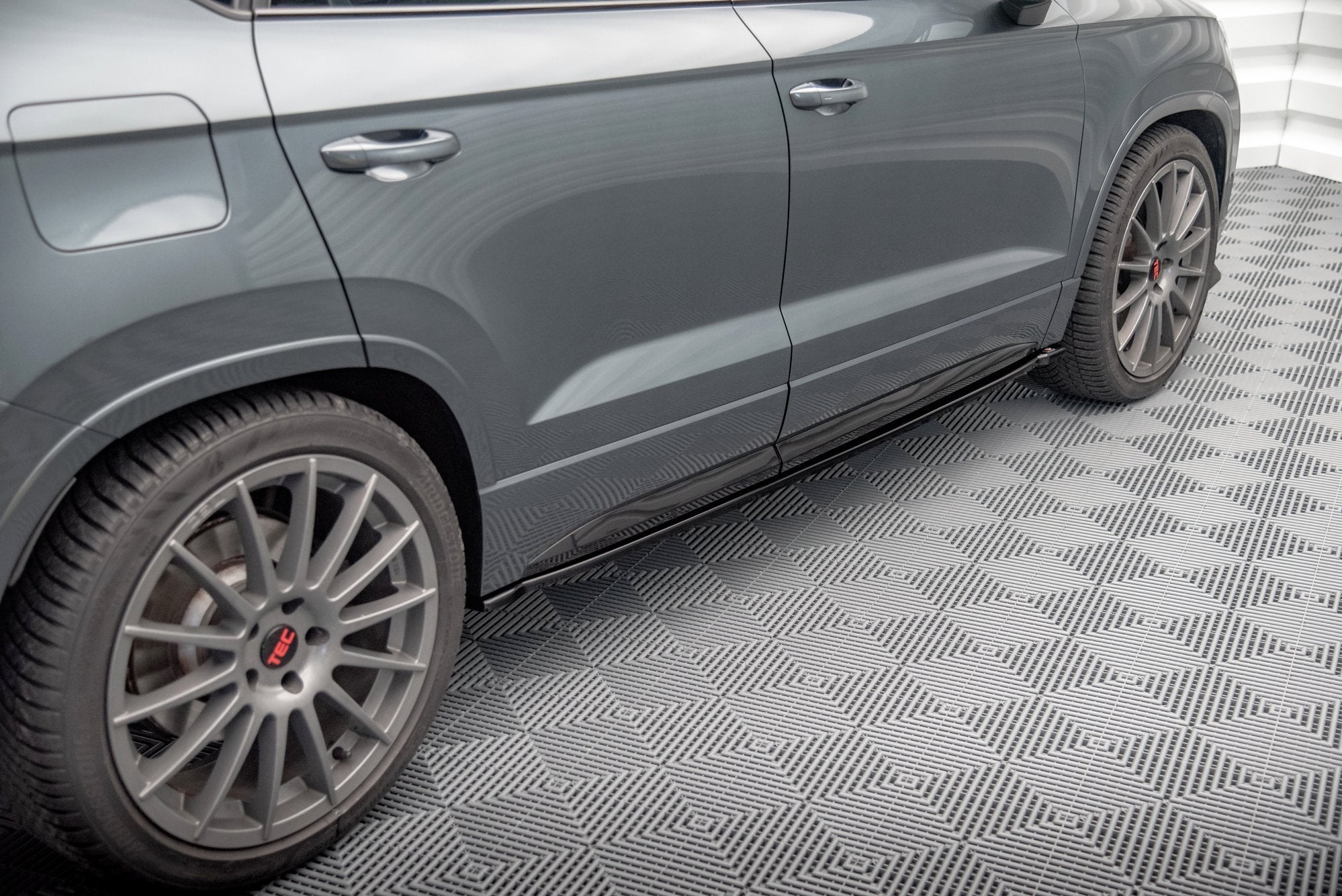Maxton Side Skirts - Cupra Ateca