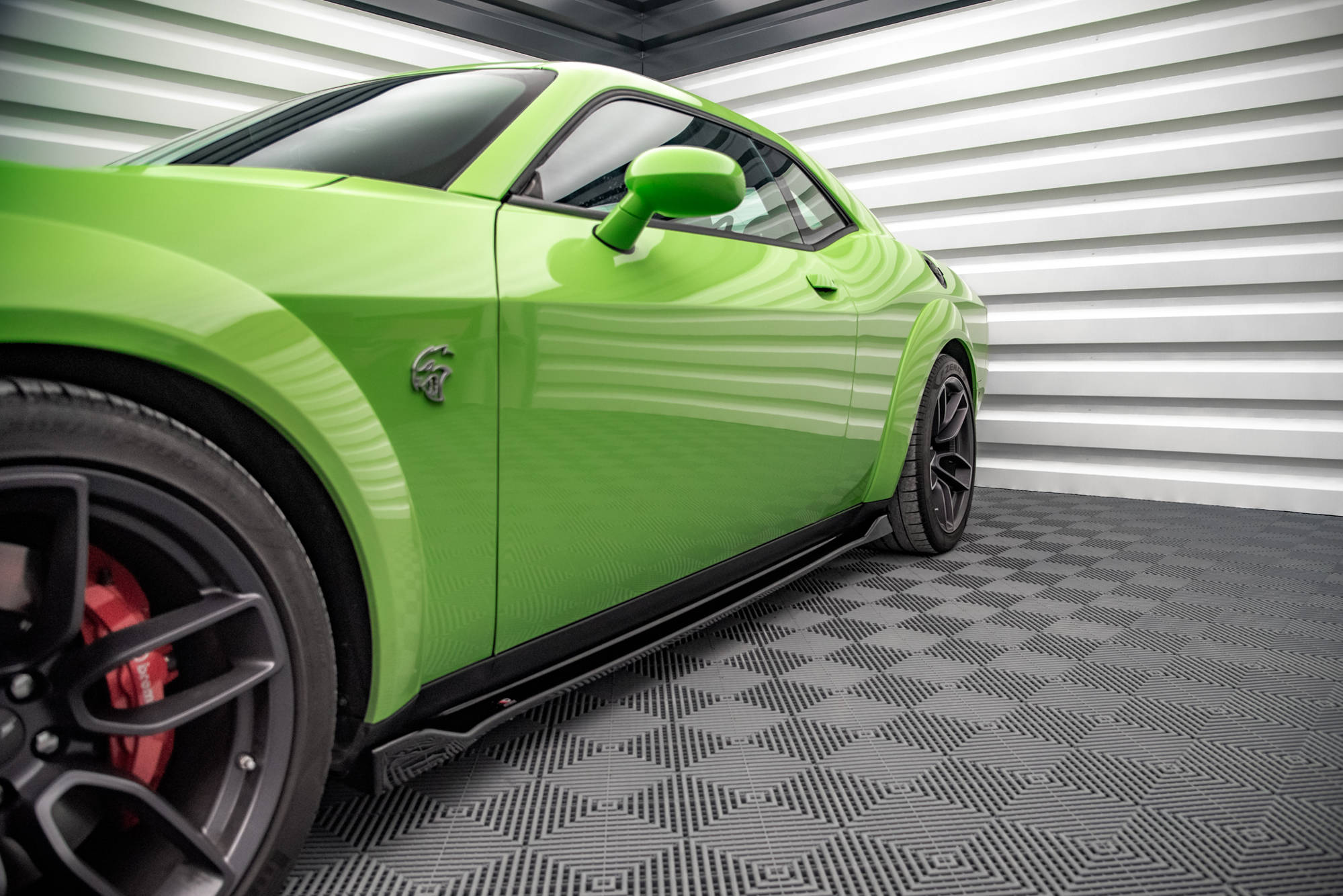 Maxton Side Skirts - Dodge Challenger MK3 Hellcat