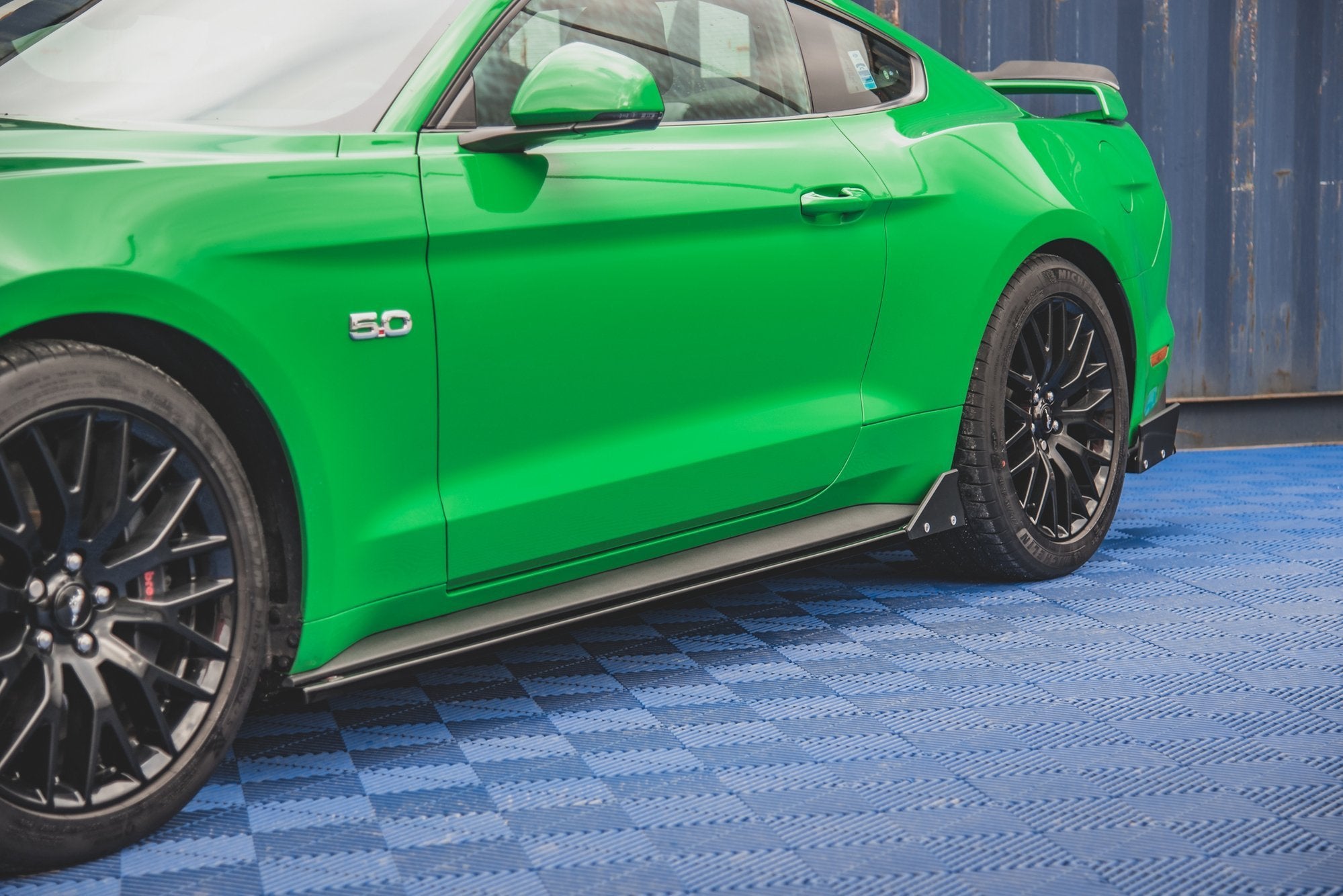 Maxton Side Skirts - Ford Mustang MK6 GT Facelift