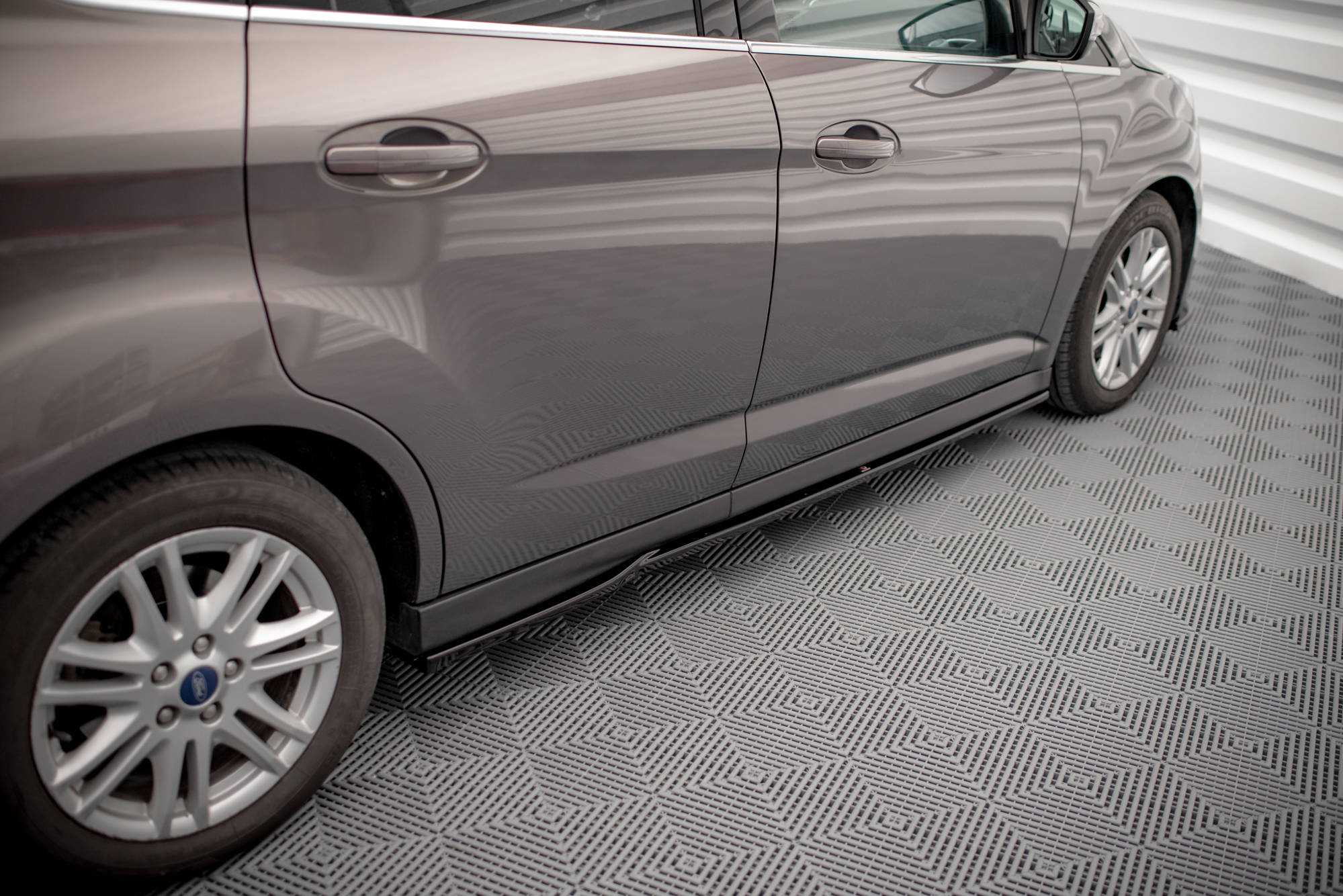 Maxton Side Skirts - Ford C-Max Mk2 [2010-2014]