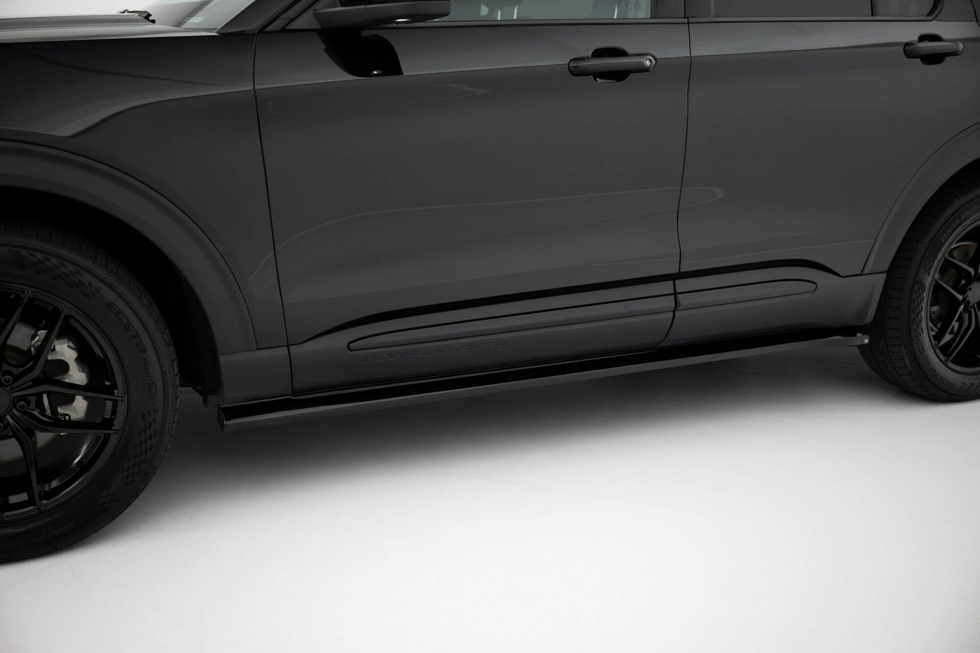 Maxton Side Skirts - Ford Explorer Mk6 [2019-2024]