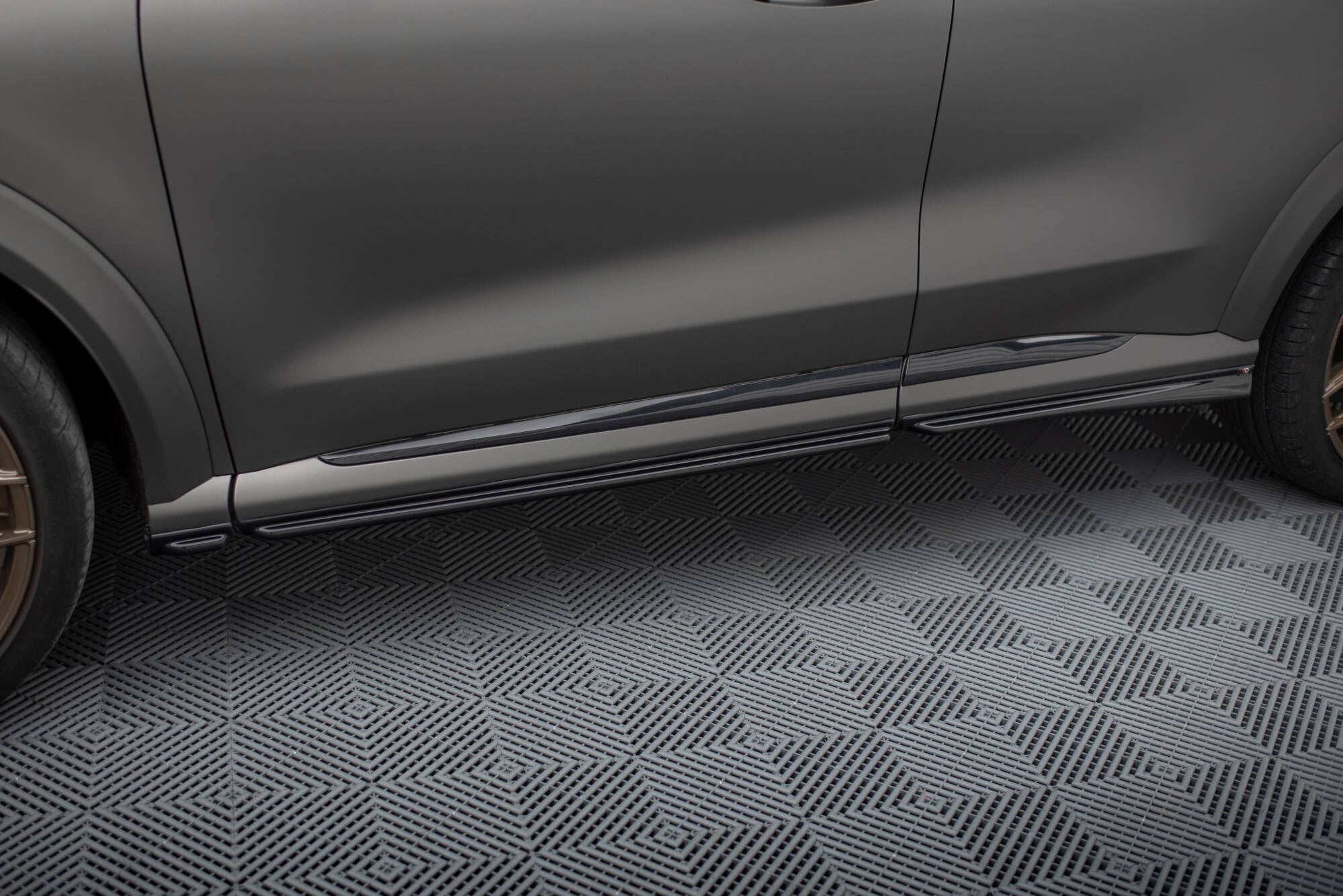Maxton Side Skirts - Ford Puma ST-Line