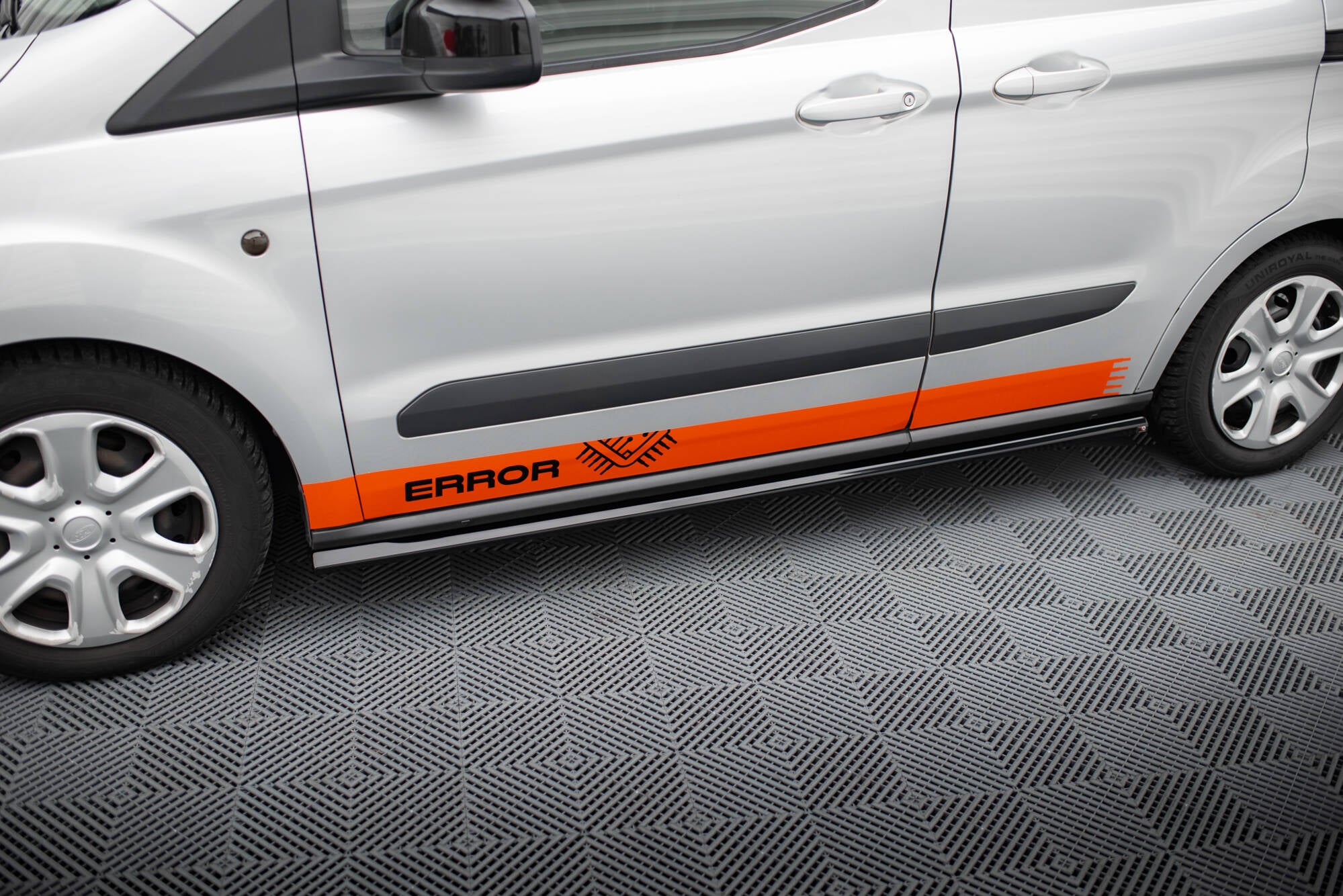Maxton Sidkjolar - Ford Transit Courier Mk1 [2014-2017]