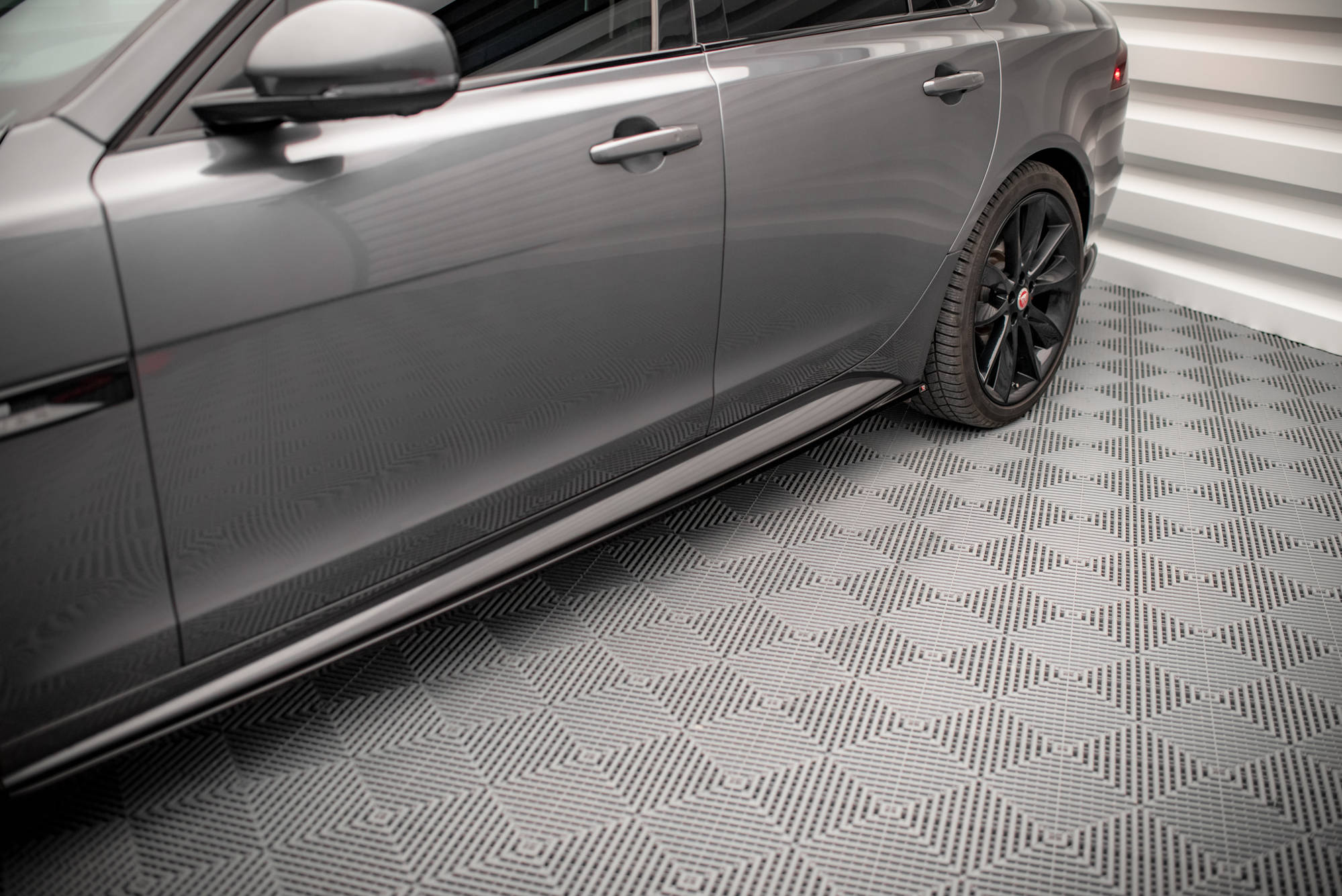 Maxton Side Skirts - Jaguar XF Mk2 [2015-2020]