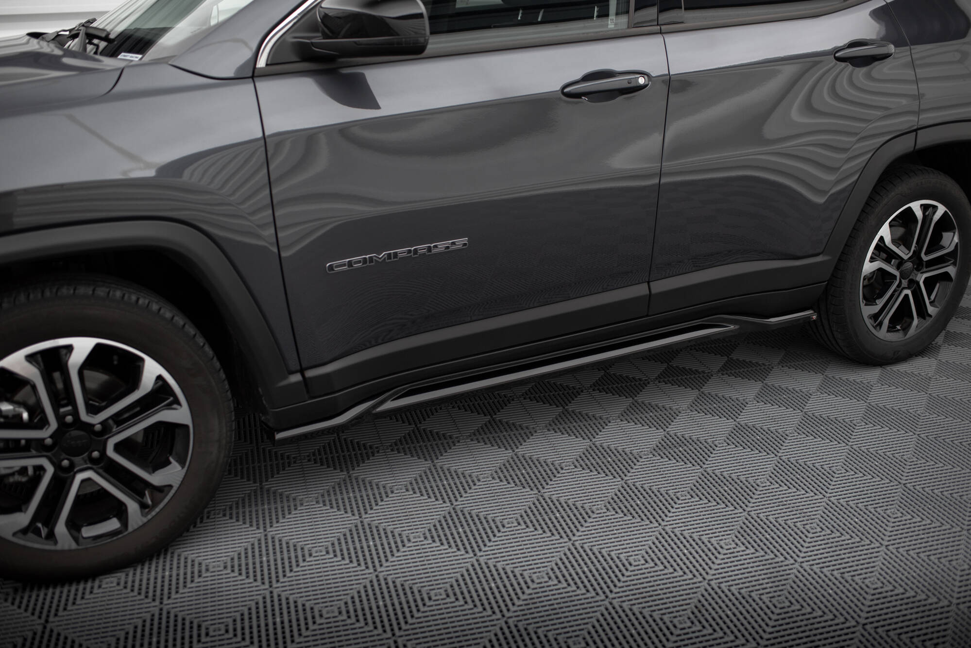 Maxton Side Skirts - Jeep Compass Mk2 Facelift [2021-]