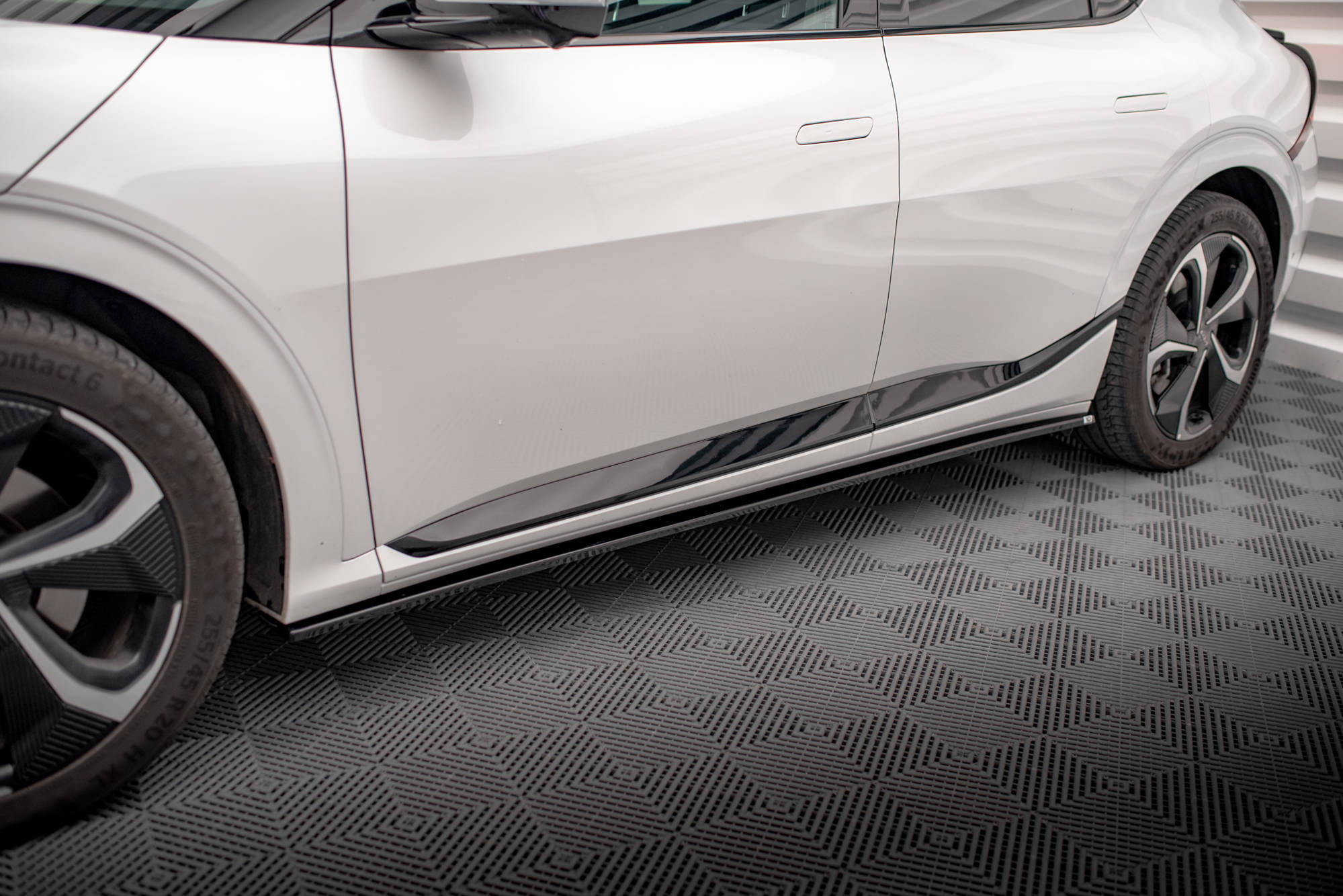 Maxton Side Skirts - Kia EV6 Mk1 [2021-]