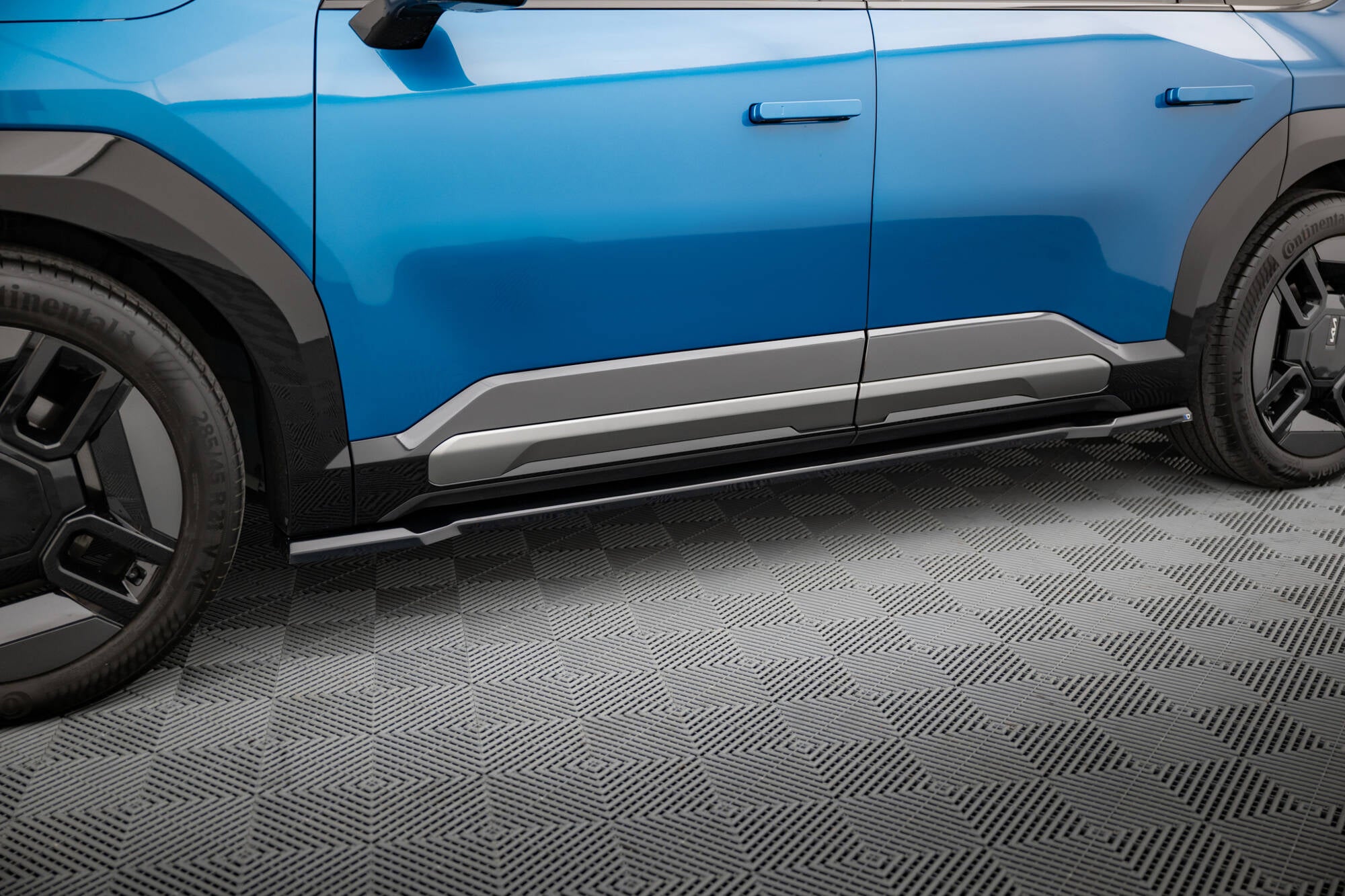 Maxton Side Skirts - Kia EV9 Mk1 [2023-]