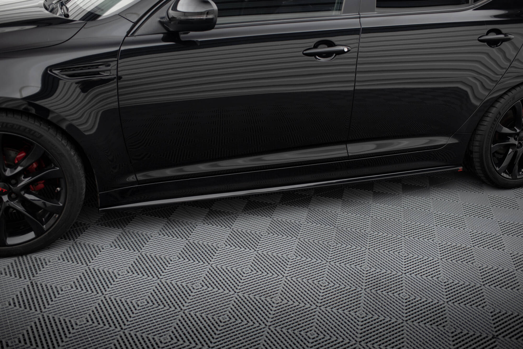Maxton Side Skirts - Kia Optima Mk3 [2010-2013]