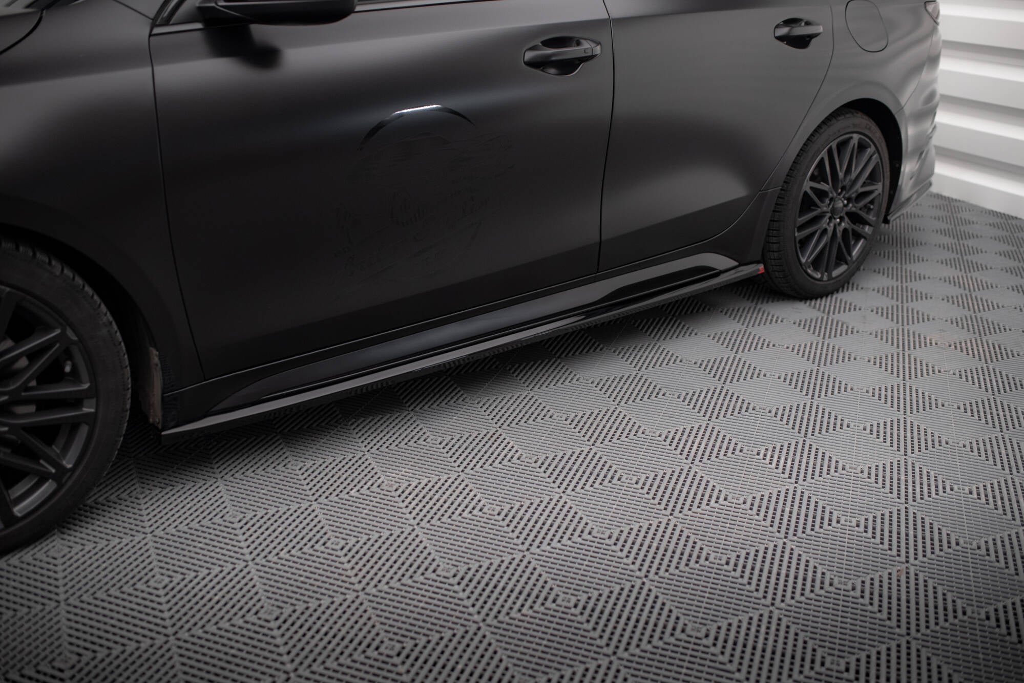 Maxton Side Skirts - Kia Proceed Mk1 Facelift [2022-]