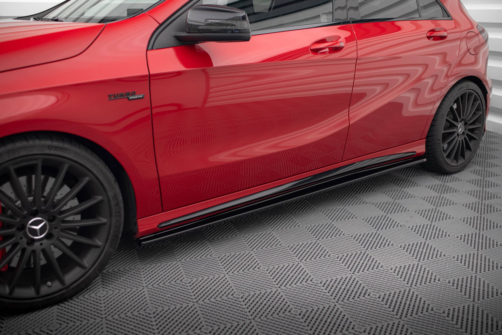 Maxton Side Skirts - Mercedes A Class W176