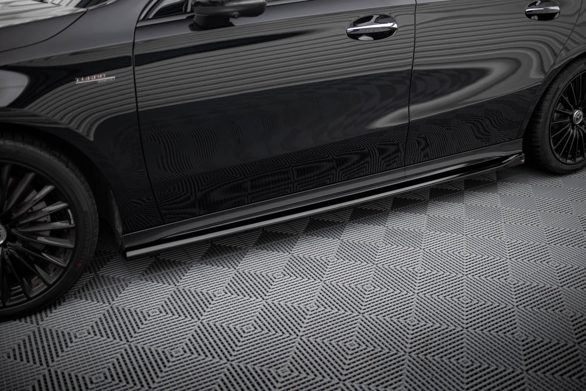 Maxton Side Skirts - Mercedes A Class W177 Facelift [2023-]