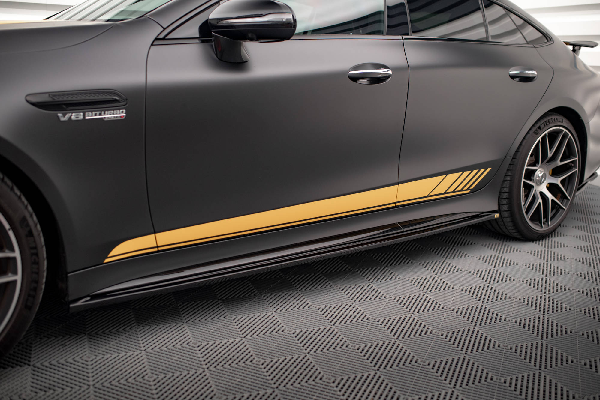 Maxton Side Skirts - Mercedes AMG GT 4 -Door Coupe GT 63