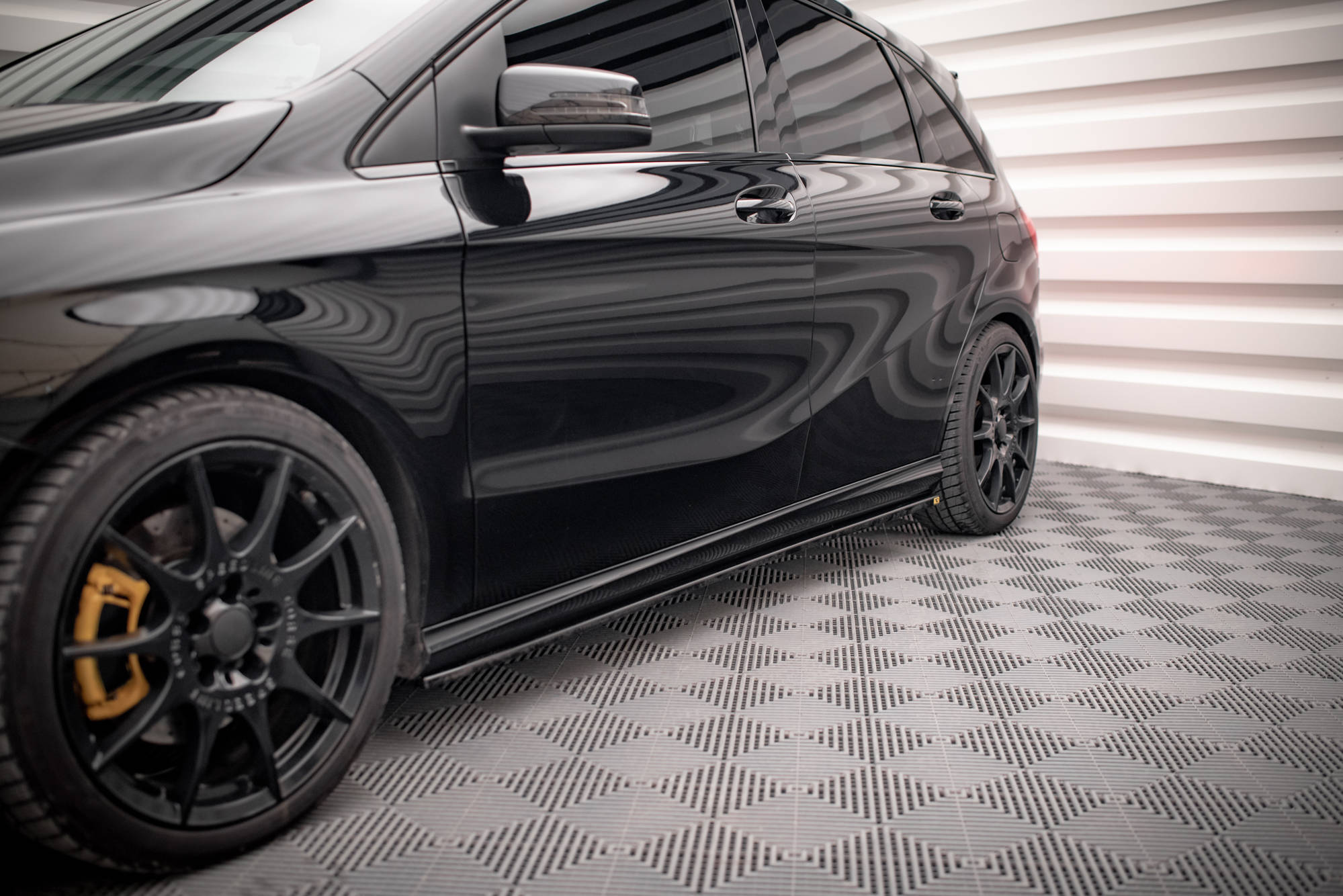 Maxton Side Skirts - Mercedes B Klasa W246 Facelift [2014-2018]