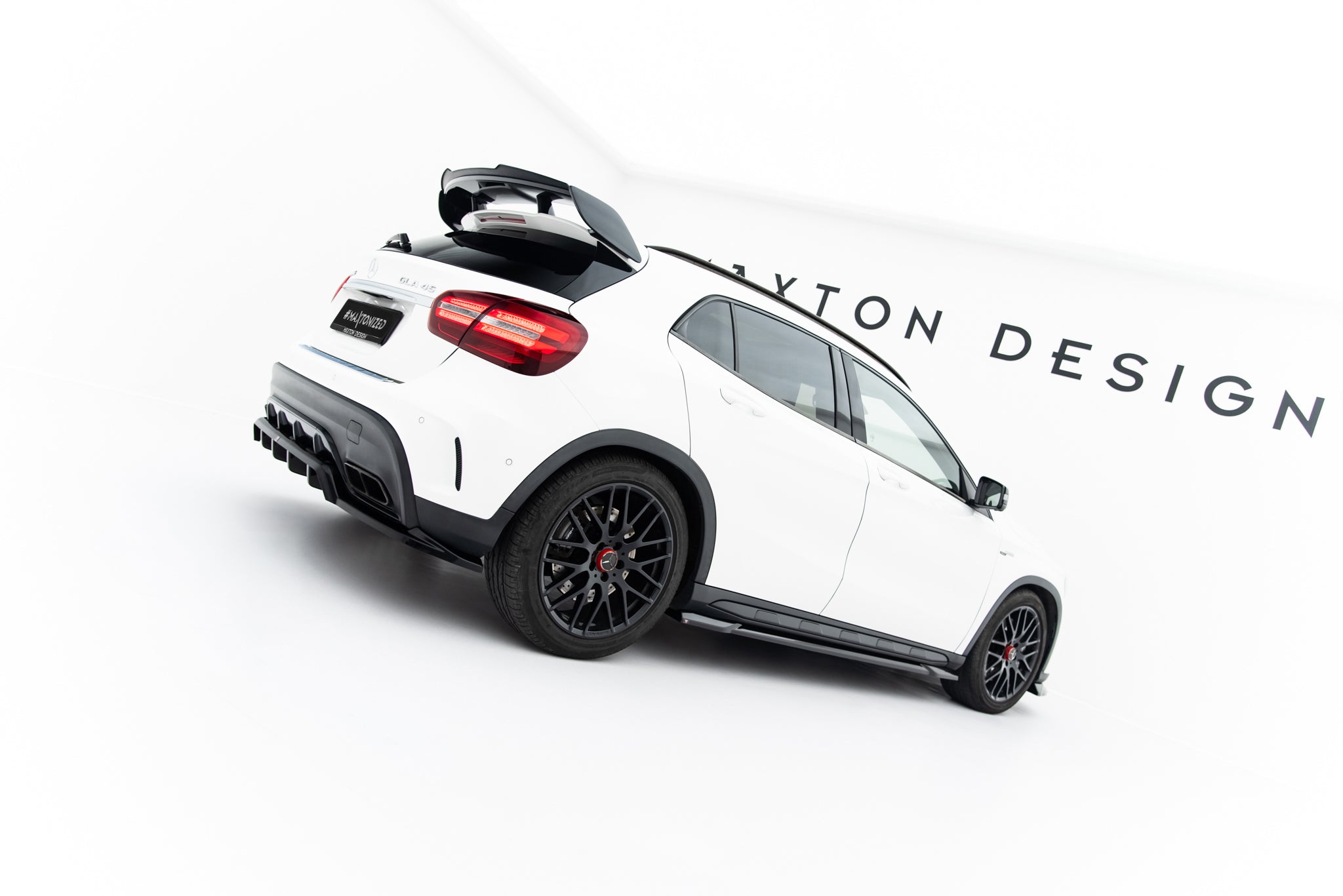 Maxton Side Skirts - Mercedes GLA X156