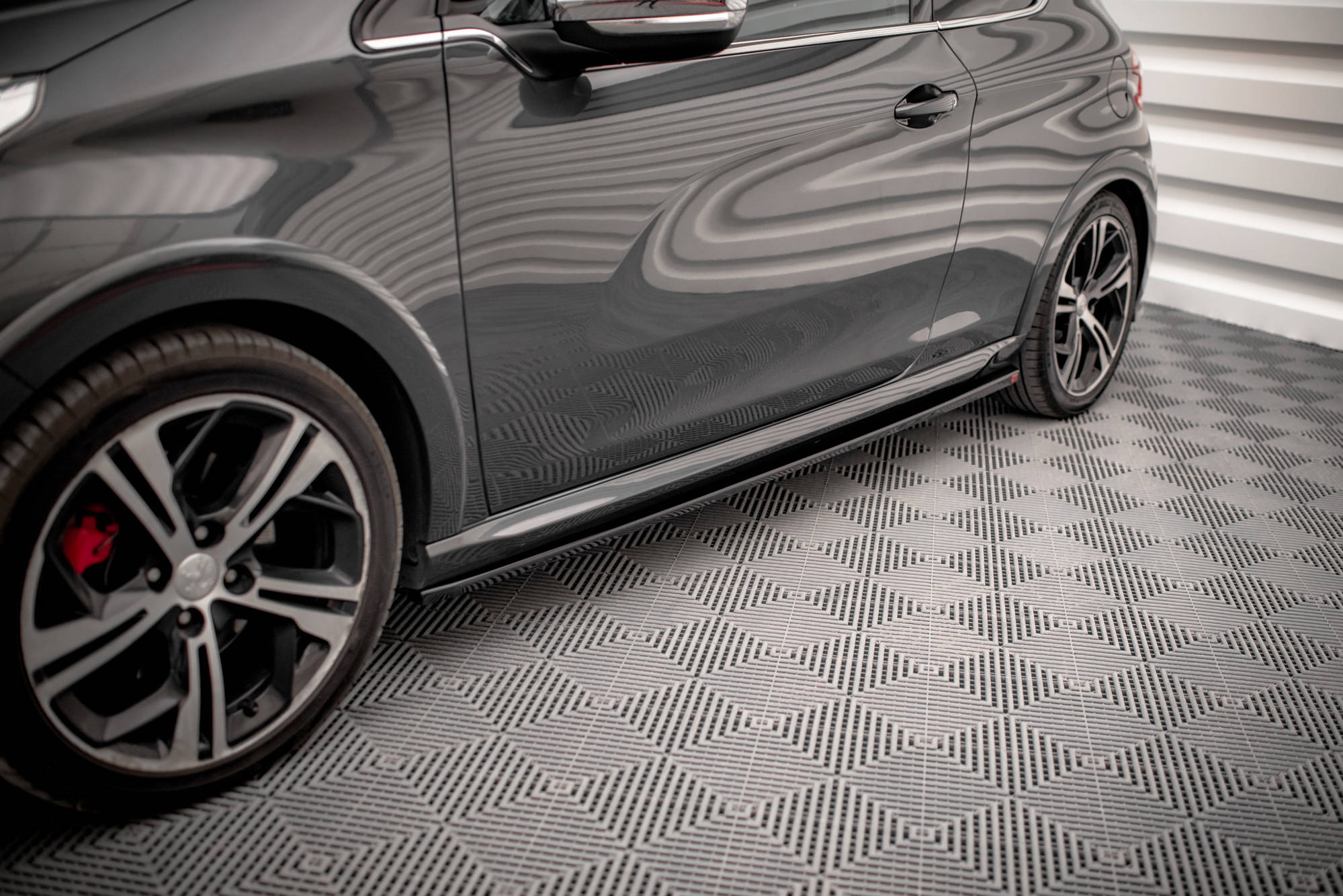 Maxton Side Skirts - Peugeot 208