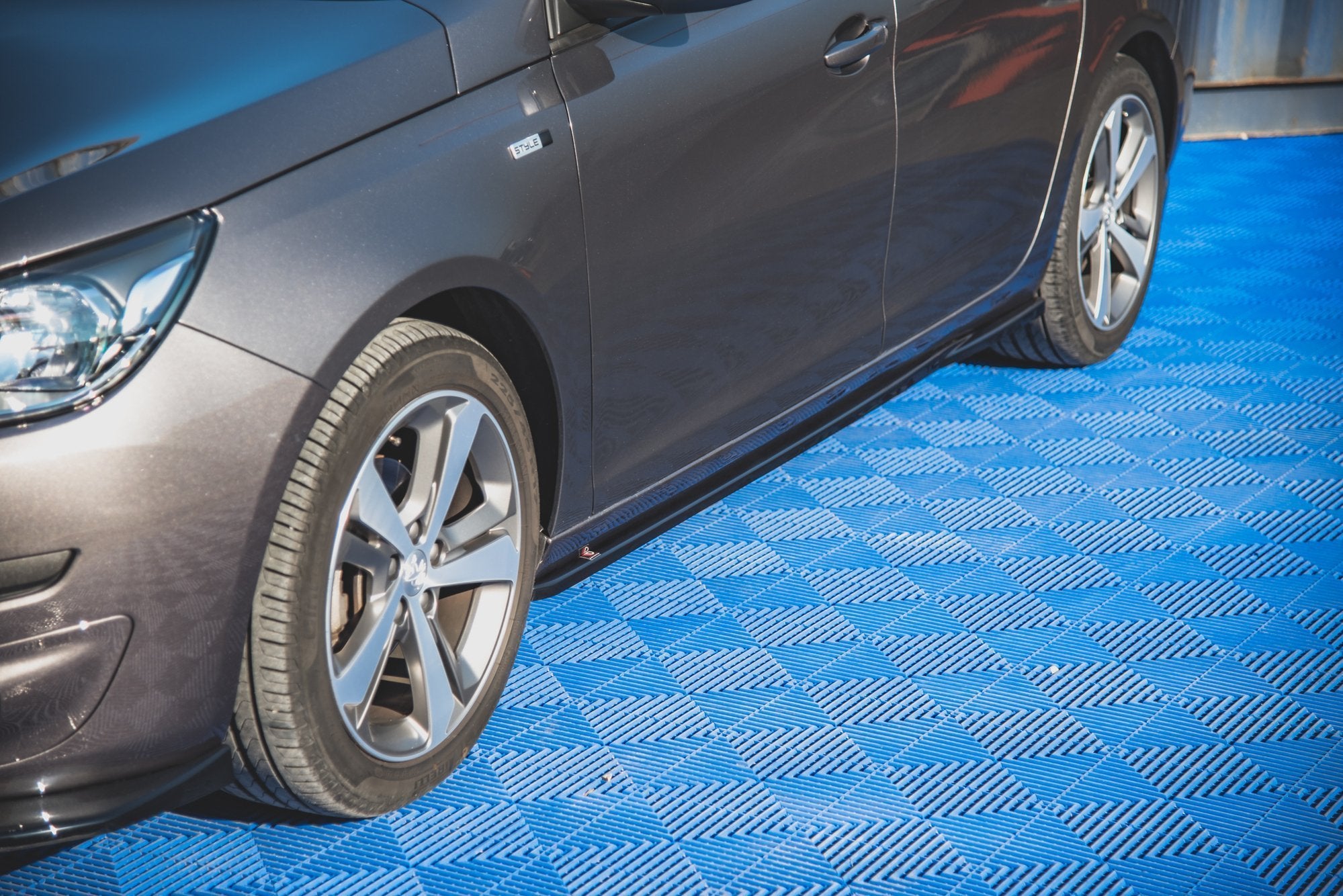 Maxton Side Skirts - Peugeot 308 Mk2