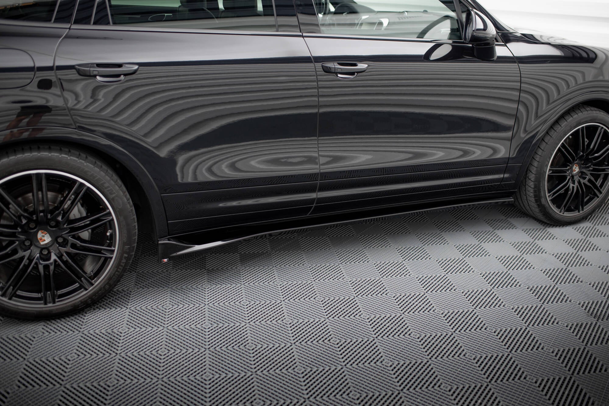 Maxton sidkjolar - Porsche Cayenne Mk2 Facelift [2014-2018]