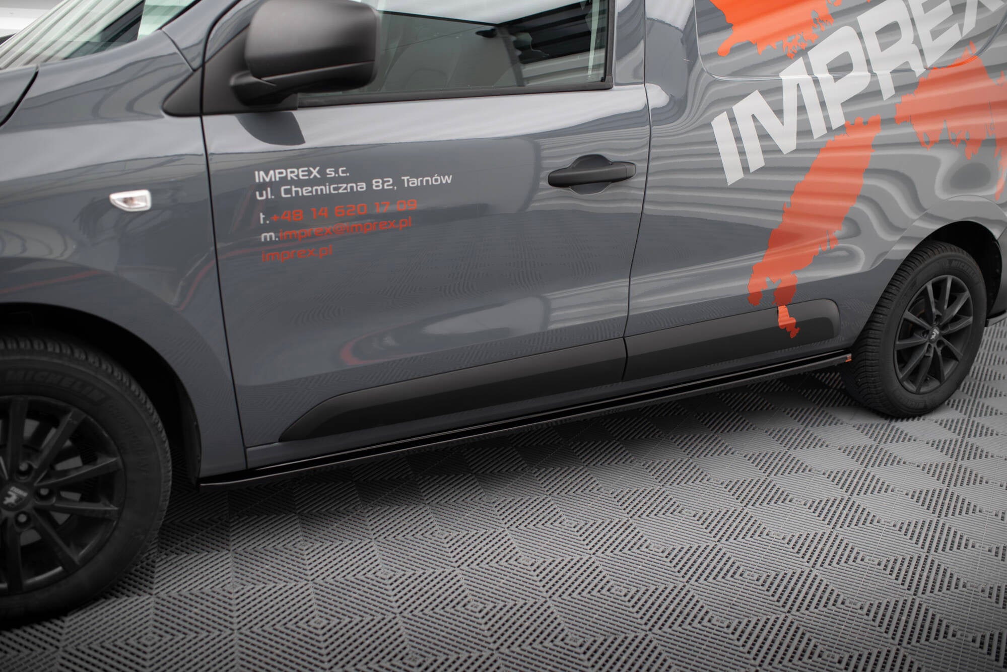 Maxton Side Skirts - Renault Express Mk2 [2020-]